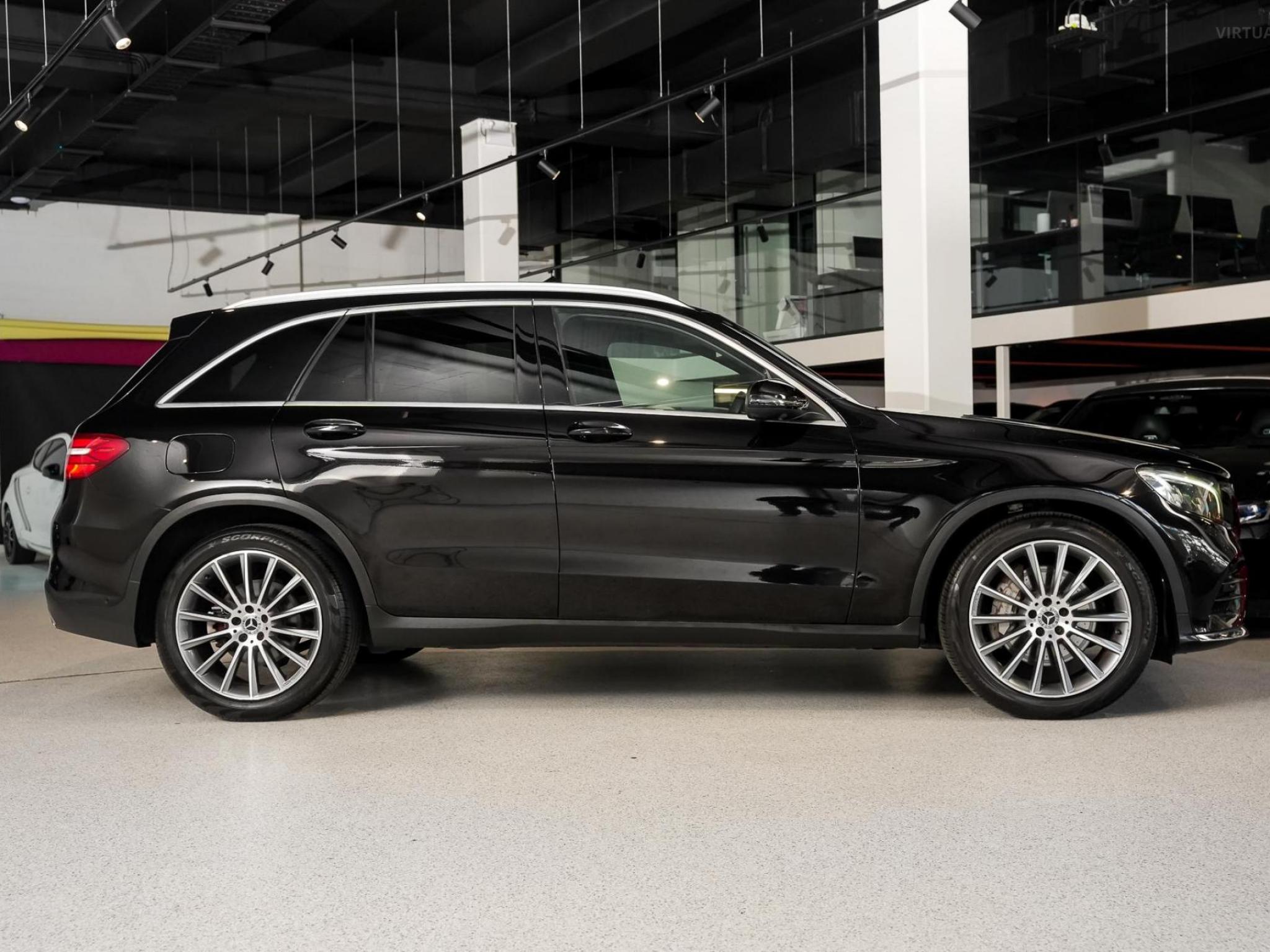 MERCEDES-BENZ GLC
