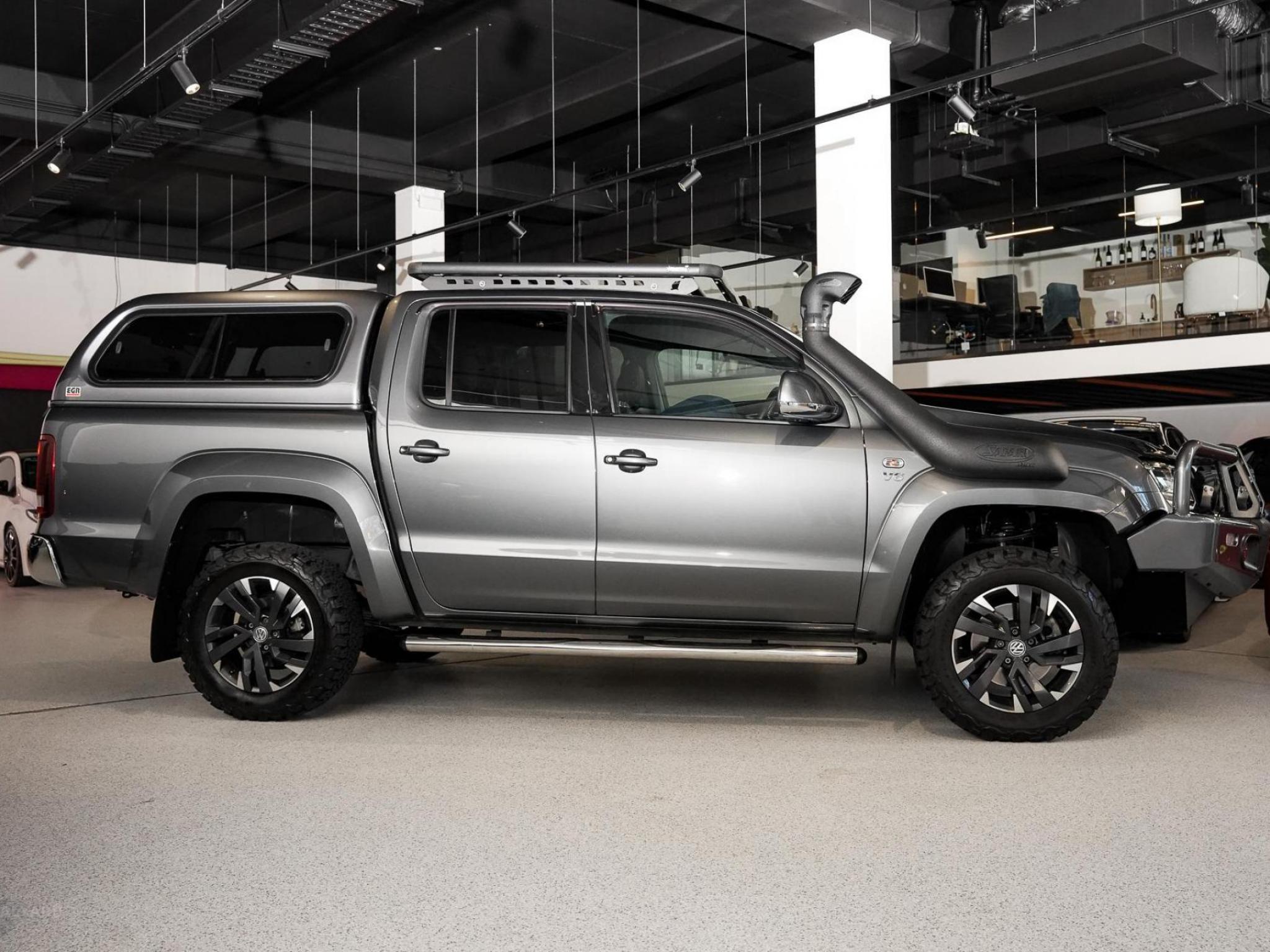 VOLKSWAGEN AMAROK