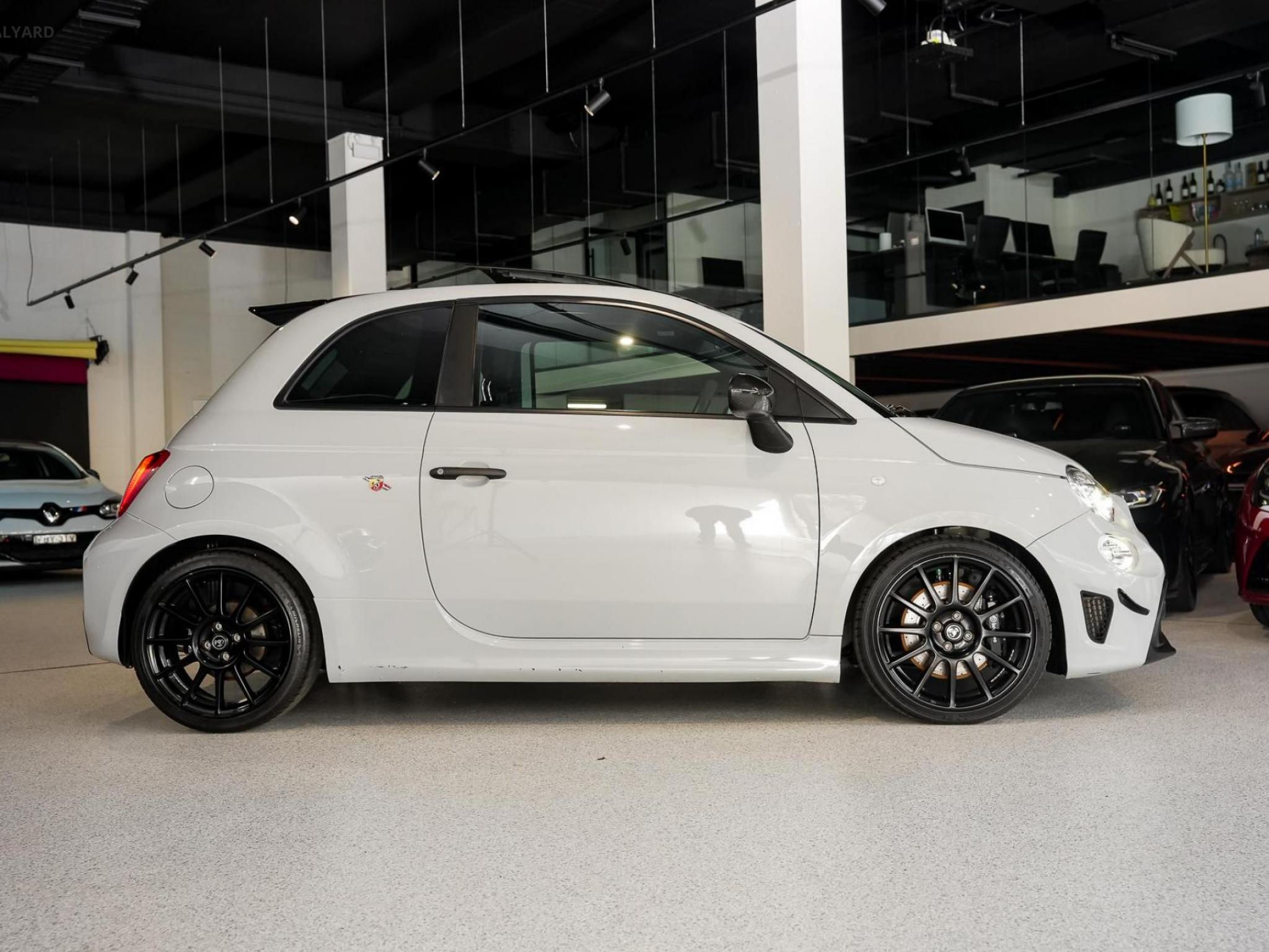 ABARTH 695