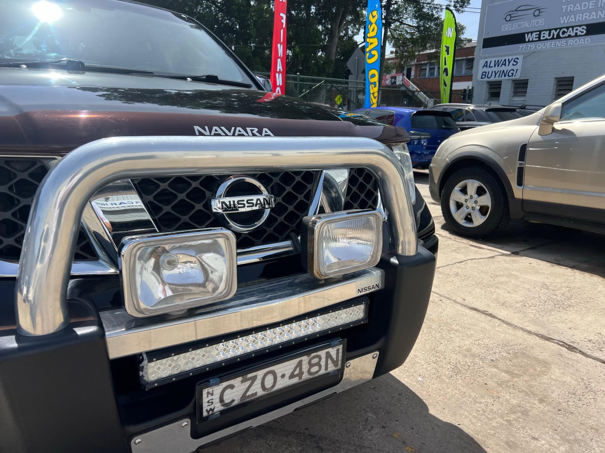 NISSAN NAVARA