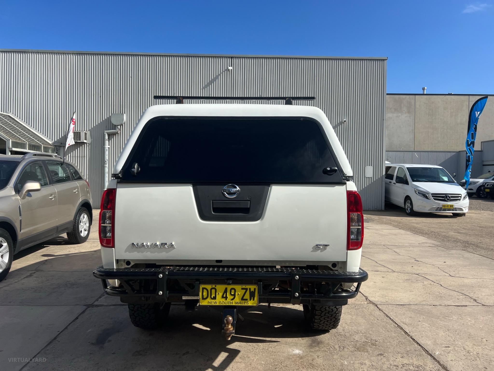 NISSAN NAVARA