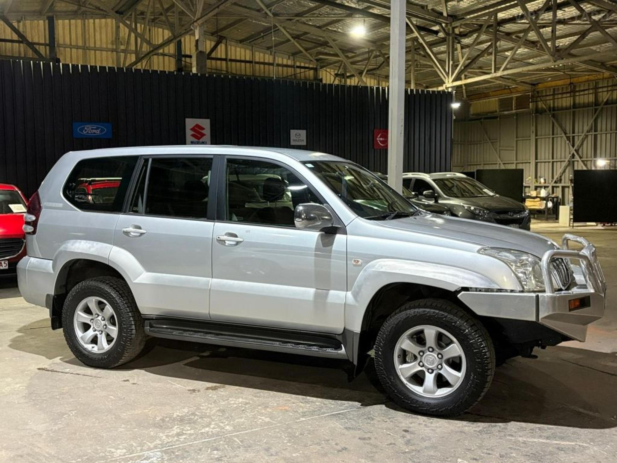 TOYOTA LANDCRUISER