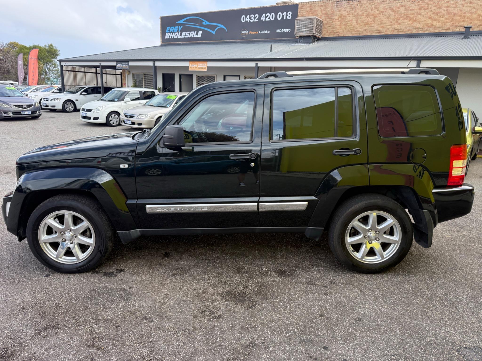 JEEP CHEROKEE