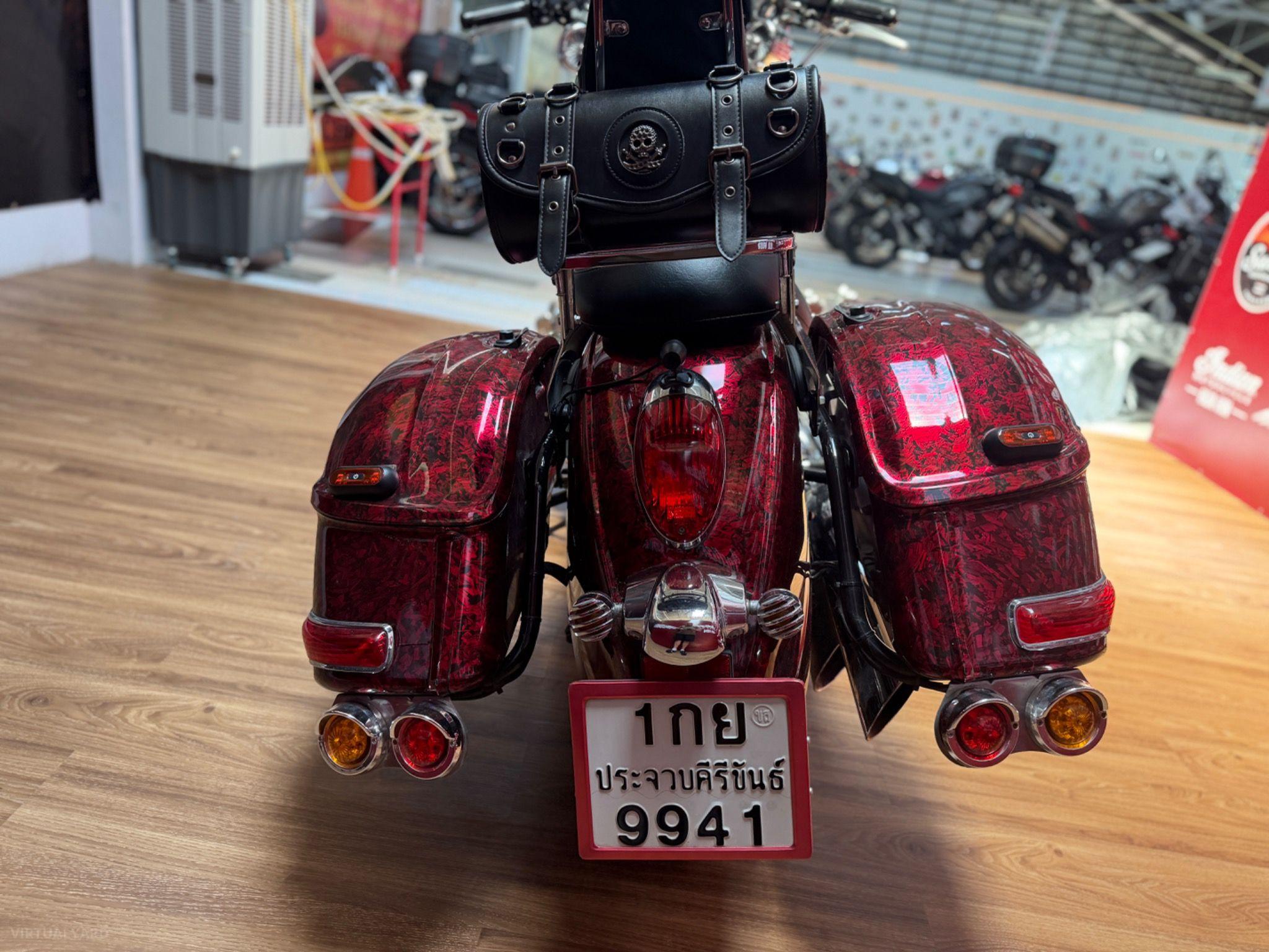 KAWASAKI VULCAN  900 CLASSIC