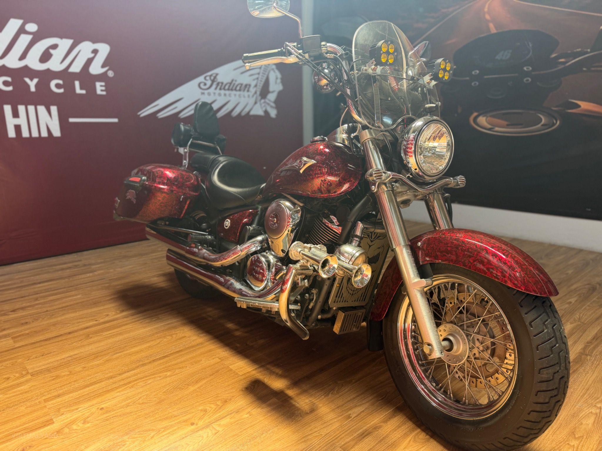 KAWASAKI VULCAN  900 CLASSIC