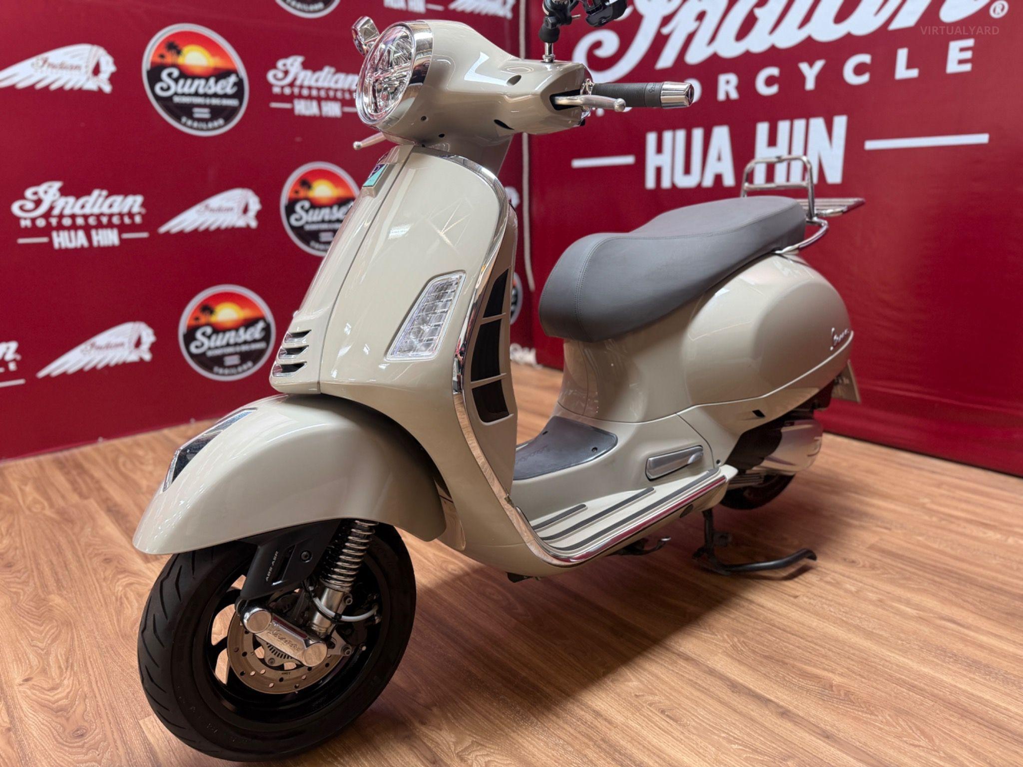 VESPA GTS 300 CLASSIC HPE ABS