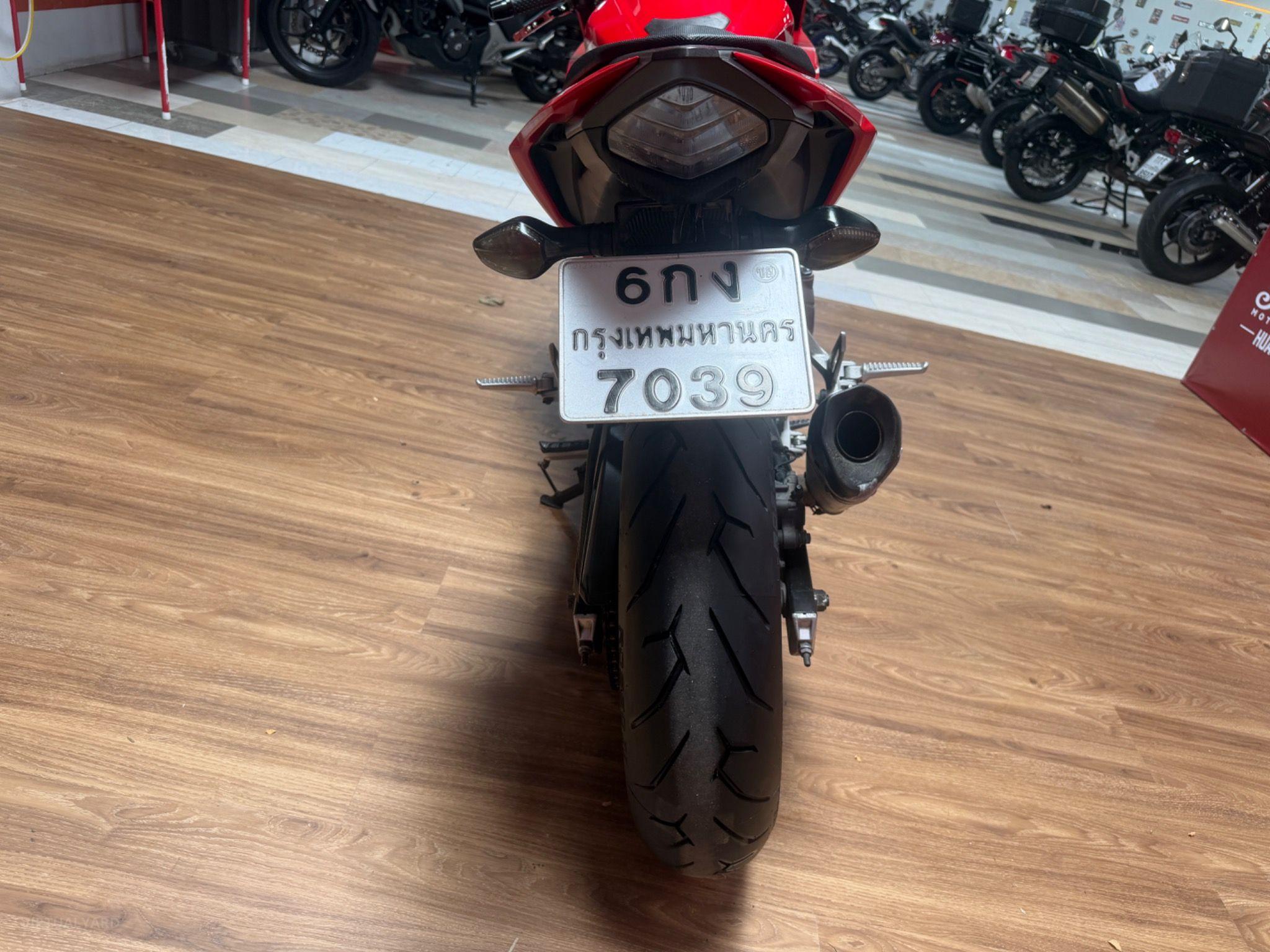 HONDA CBR500