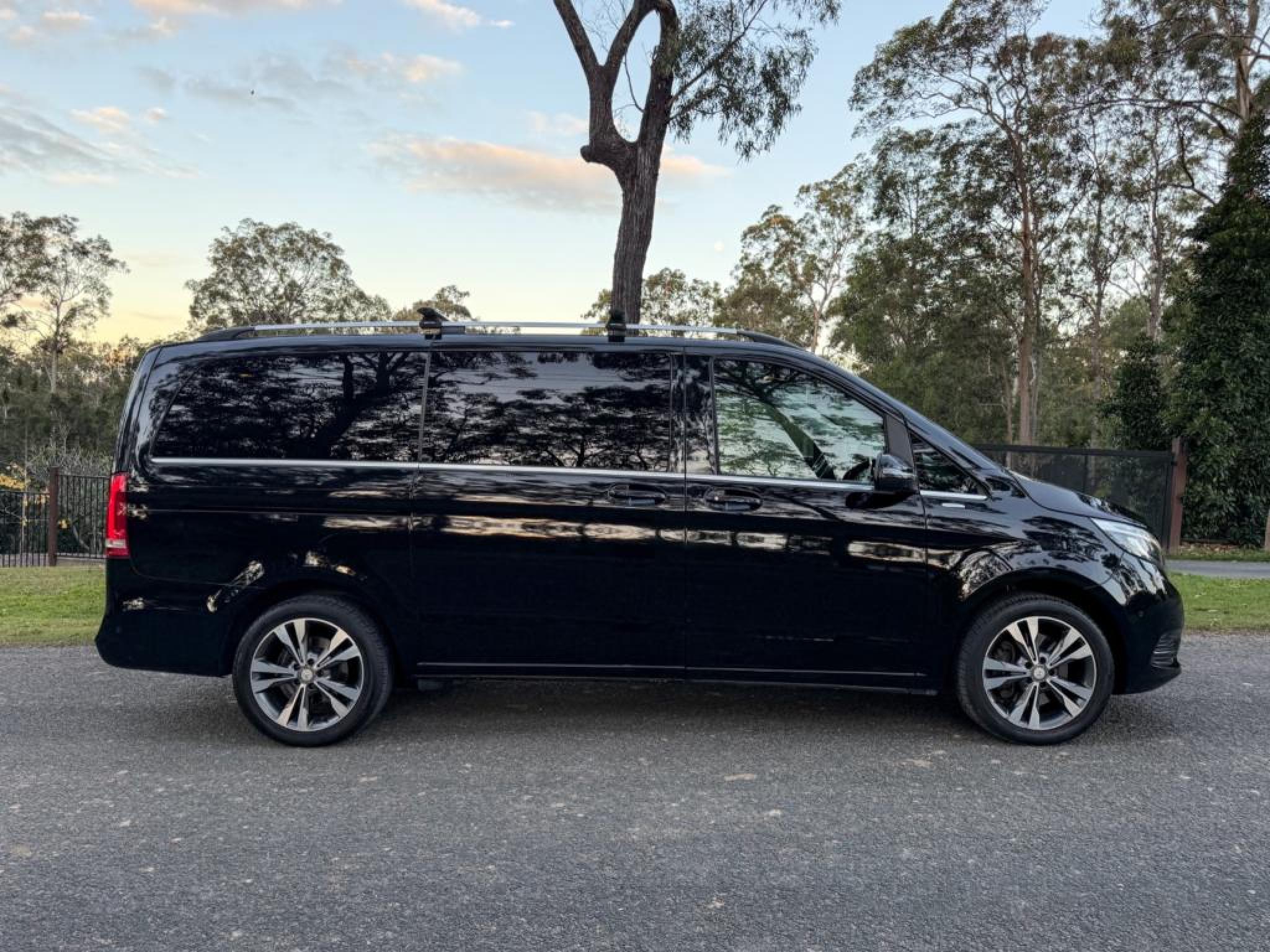 MERCEDES-BENZ V