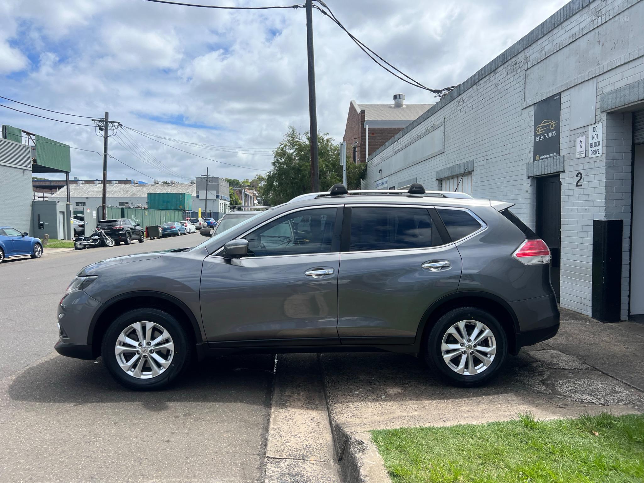 NISSAN X-TRAIL