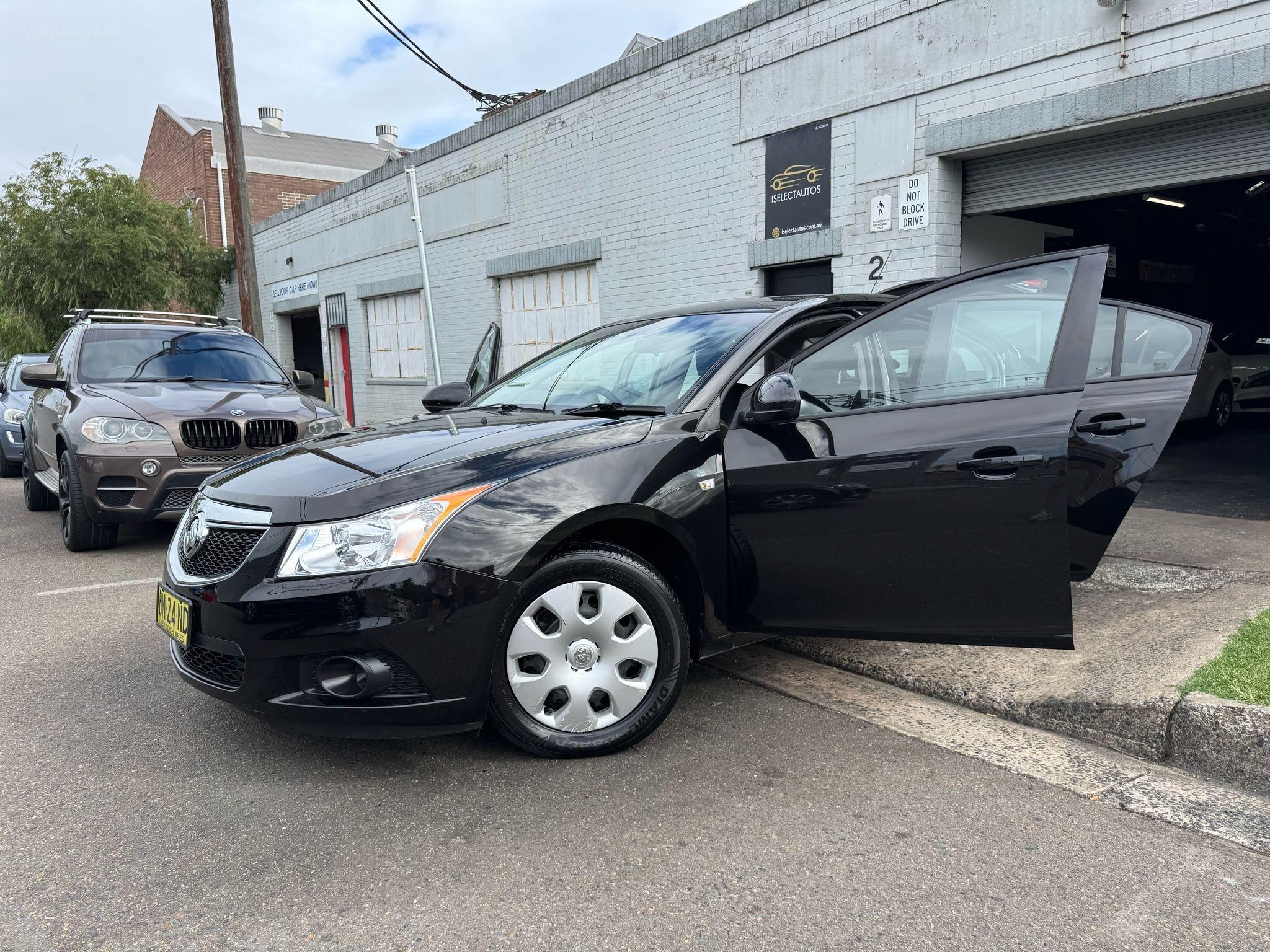 HOLDEN CRUZE