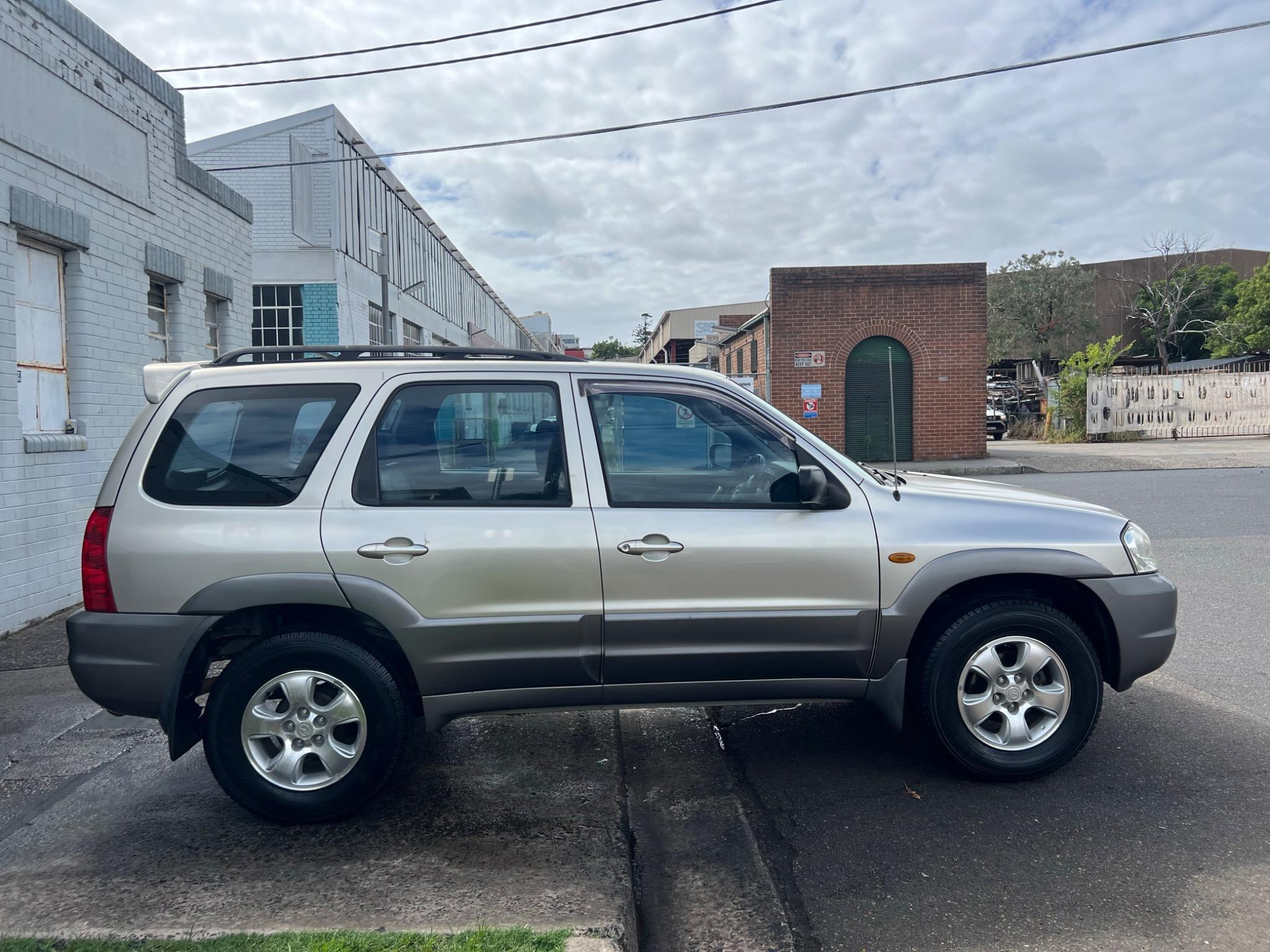 MAZDA TRIBUTE