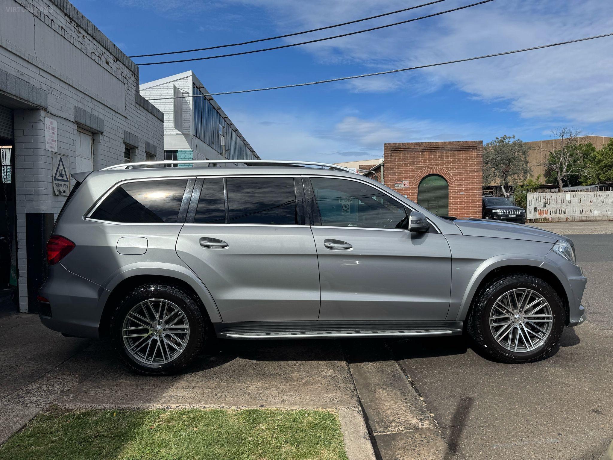MERCEDES-BENZ GL