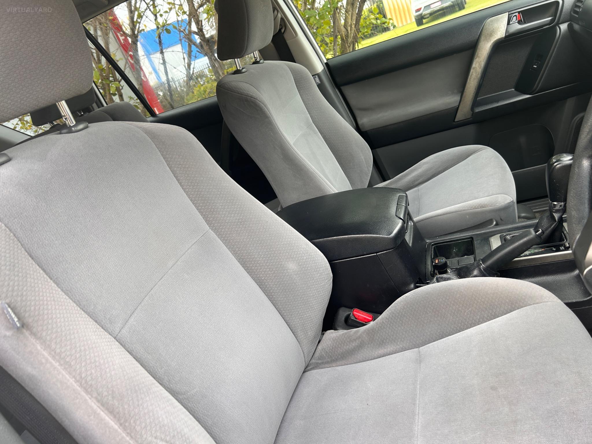 TOYOTA LANDCRUISER