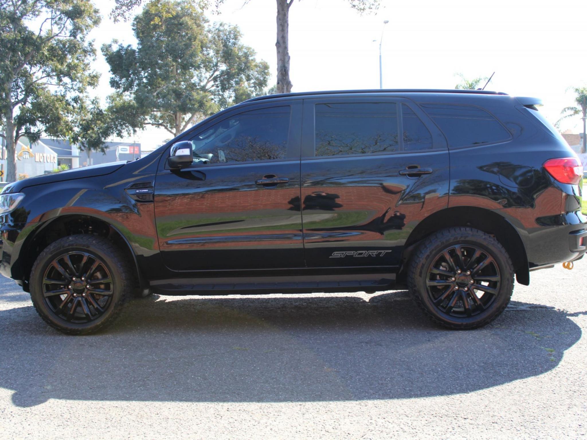 FORD EVEREST