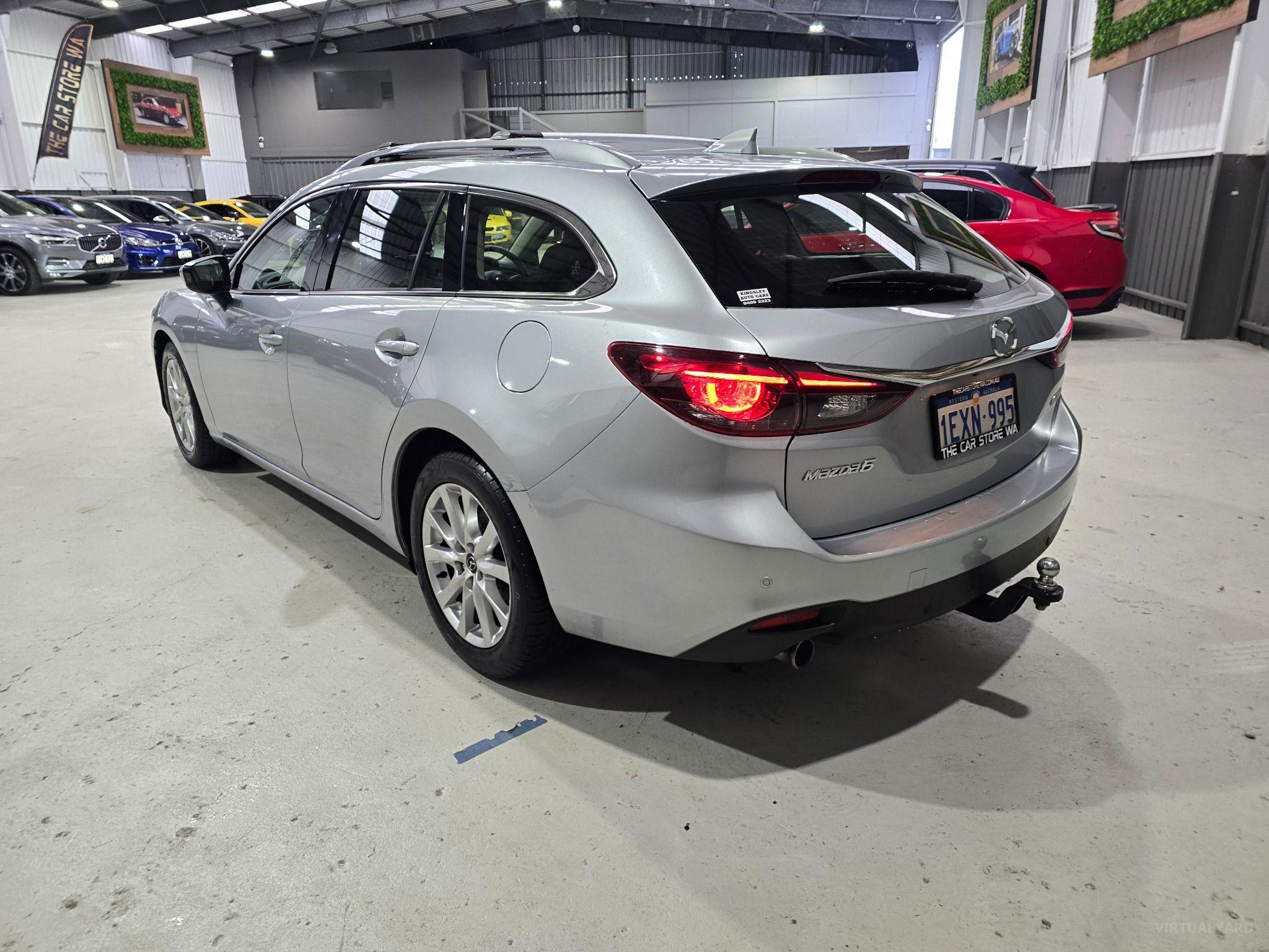 Mazda 6