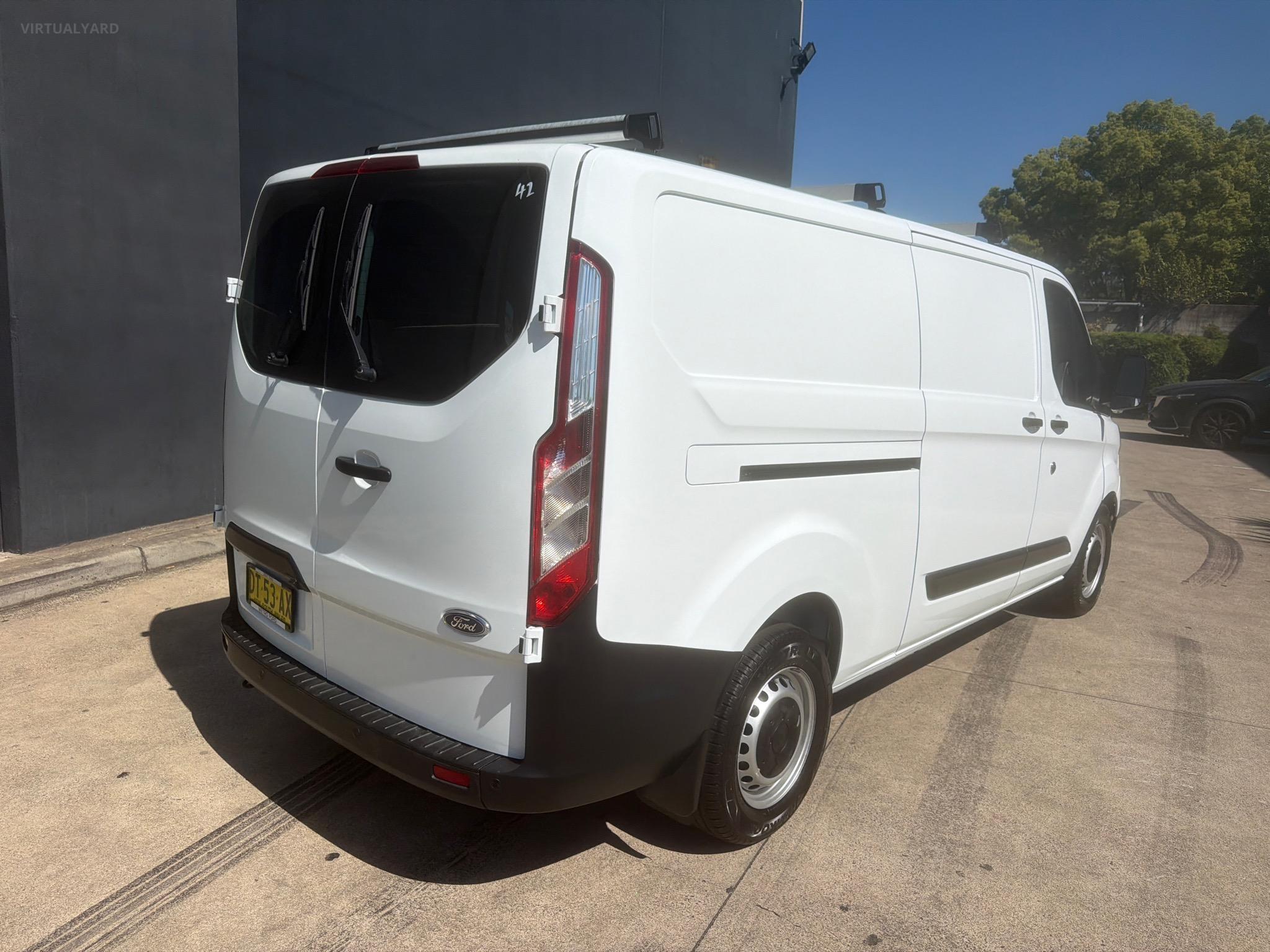 FORD TRANSIT CUSTOM VN MY23.25 340L VAN LOW ROOF LWB 4DR AUTO 6SP, 1291KG 2.0DT image 16
