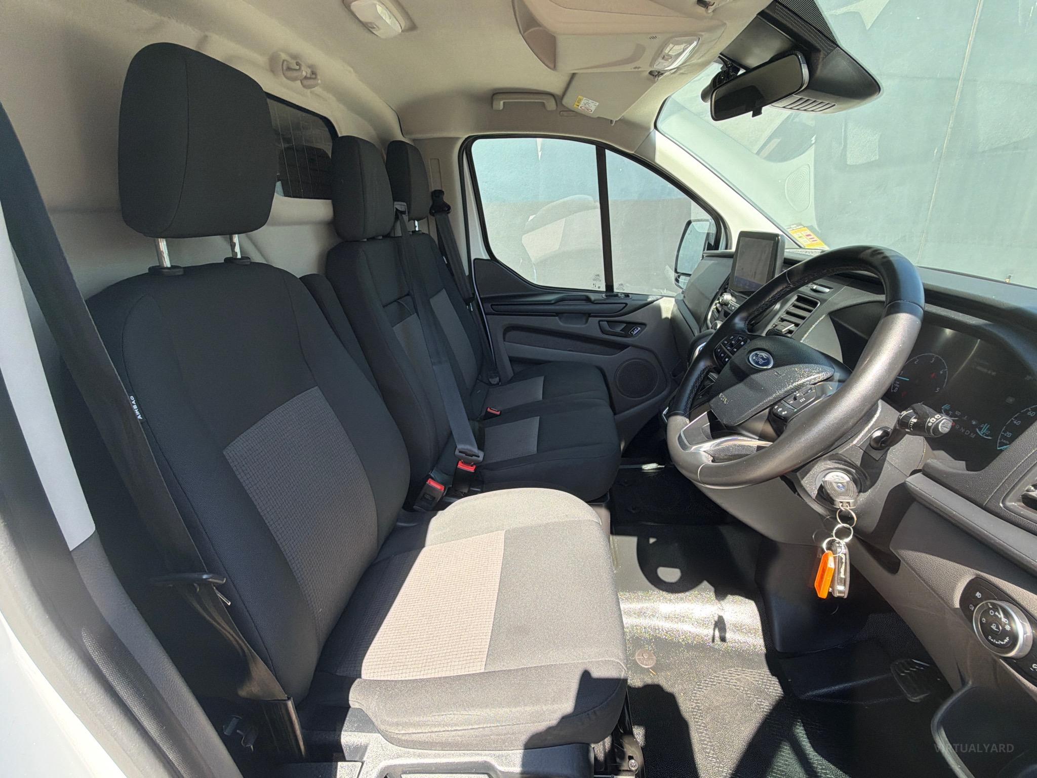 FORD TRANSIT CUSTOM VN MY23.25 340L VAN LOW ROOF LWB 4DR AUTO 6SP, 1291KG 2.0DT image 14