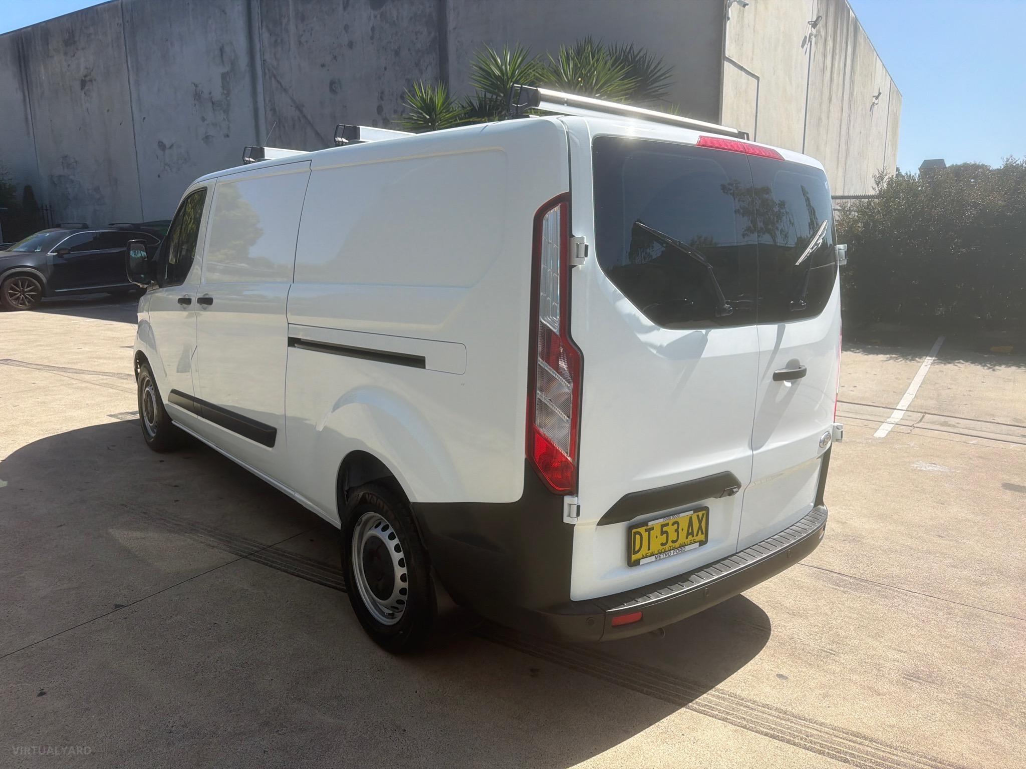 FORD TRANSIT CUSTOM VN MY23.25 340L VAN LOW ROOF LWB 4DR AUTO 6SP, 1291KG 2.0DT image 5