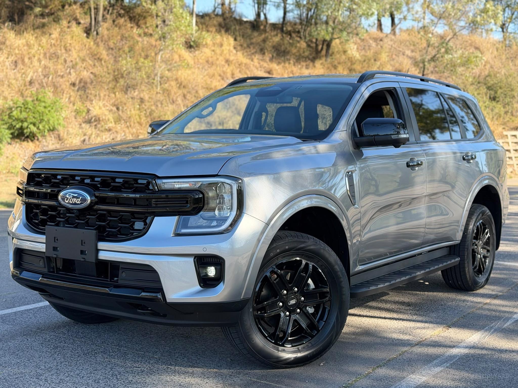 FORD EVEREST