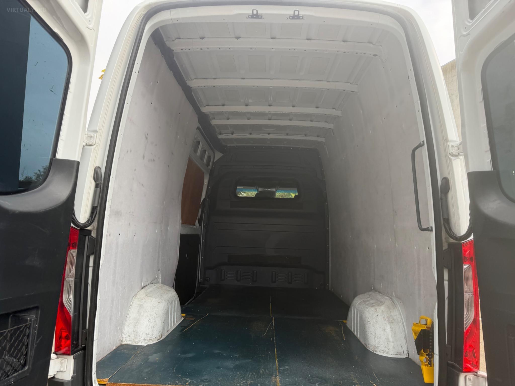 MERCEDES-BENZ SPRINTER VS30 416CDI VAN LOW ROOF MWB 4DR 7G-TRONIC + 7SP RWD 1913KG 2.1DTT image 4