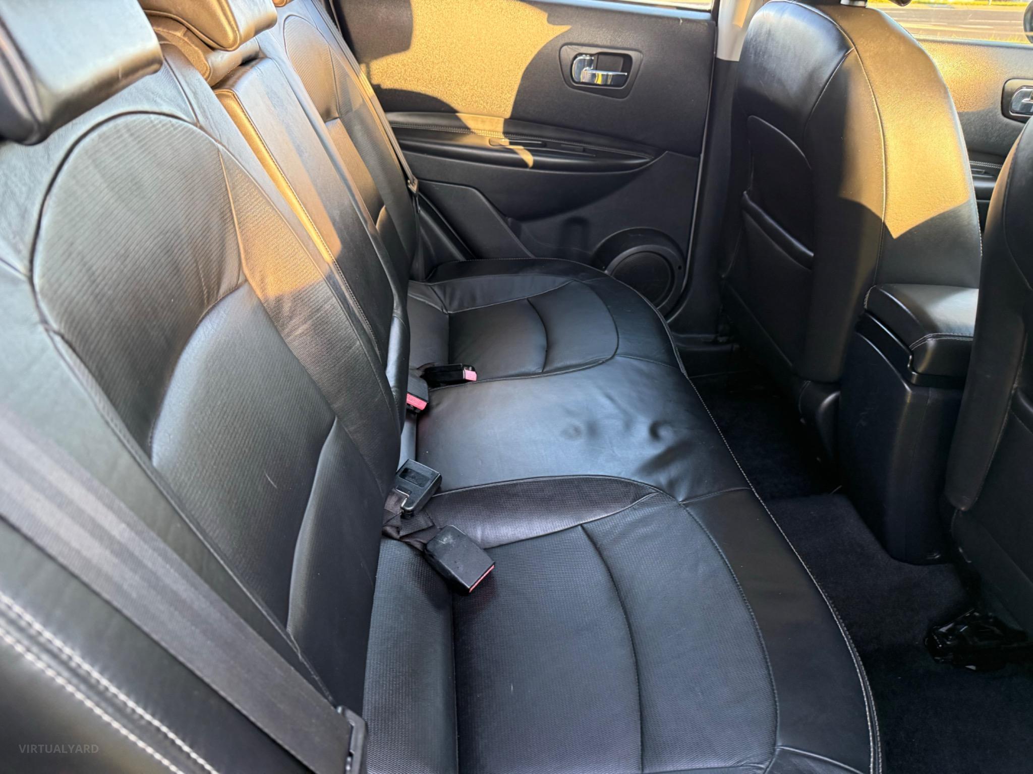 NISSAN DUALIS