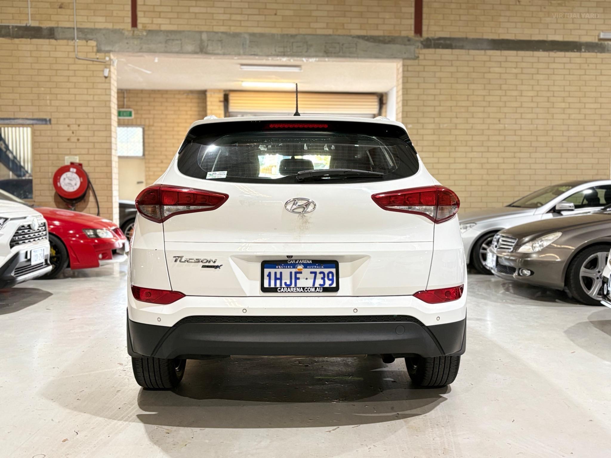 HYUNDAI TUCSON