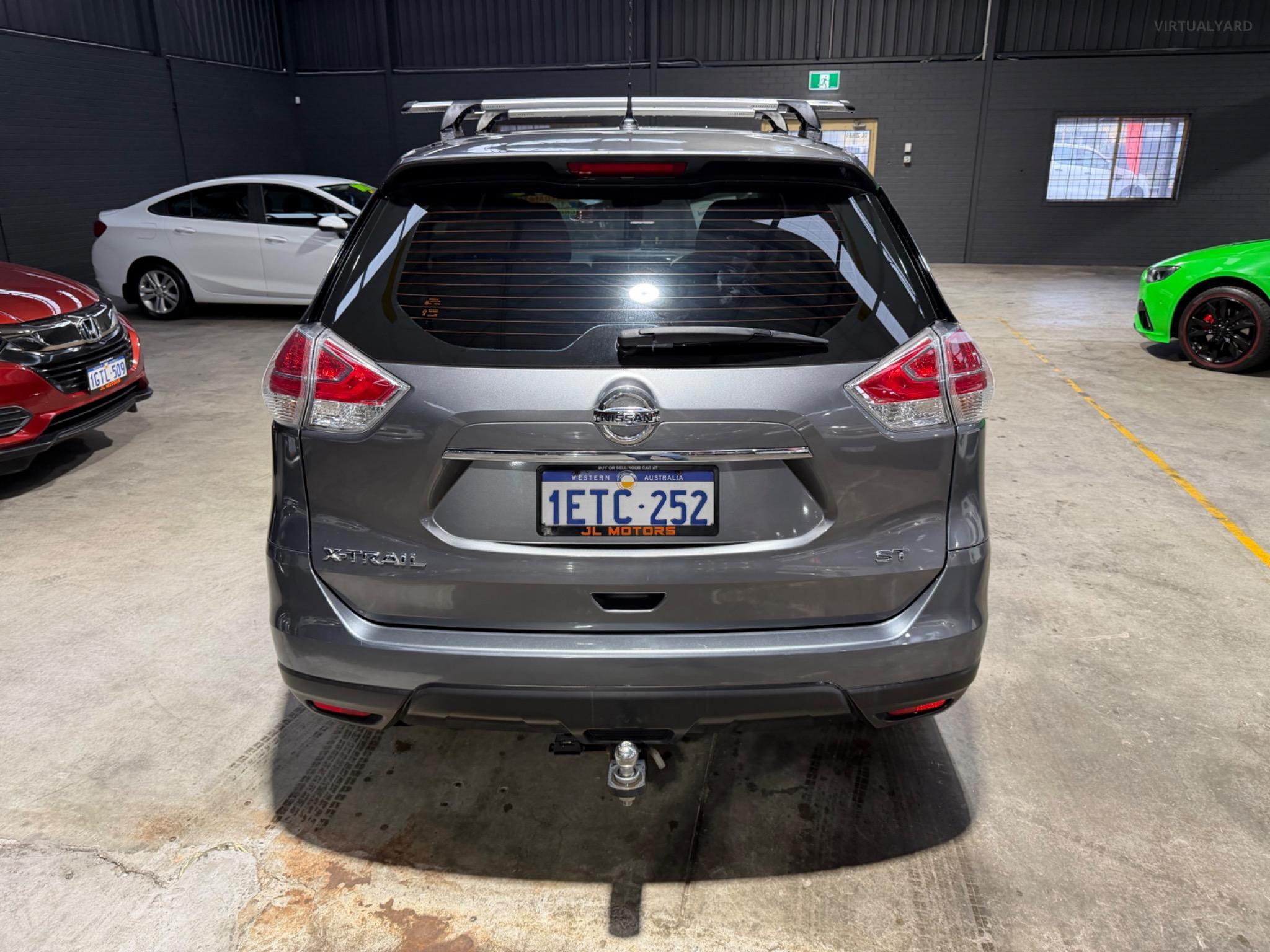 Nissan X-TRAIL