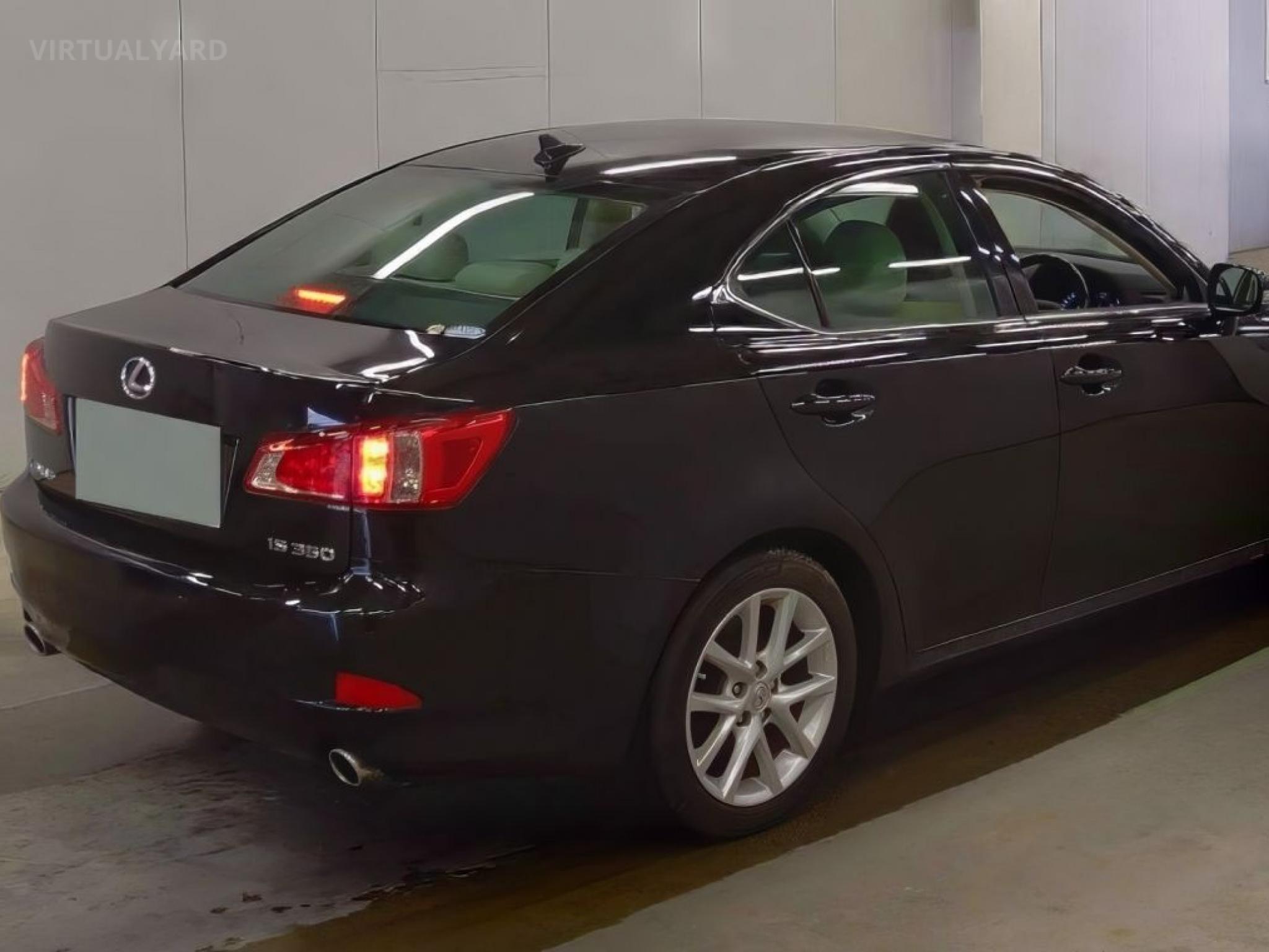 LEXUS IS350