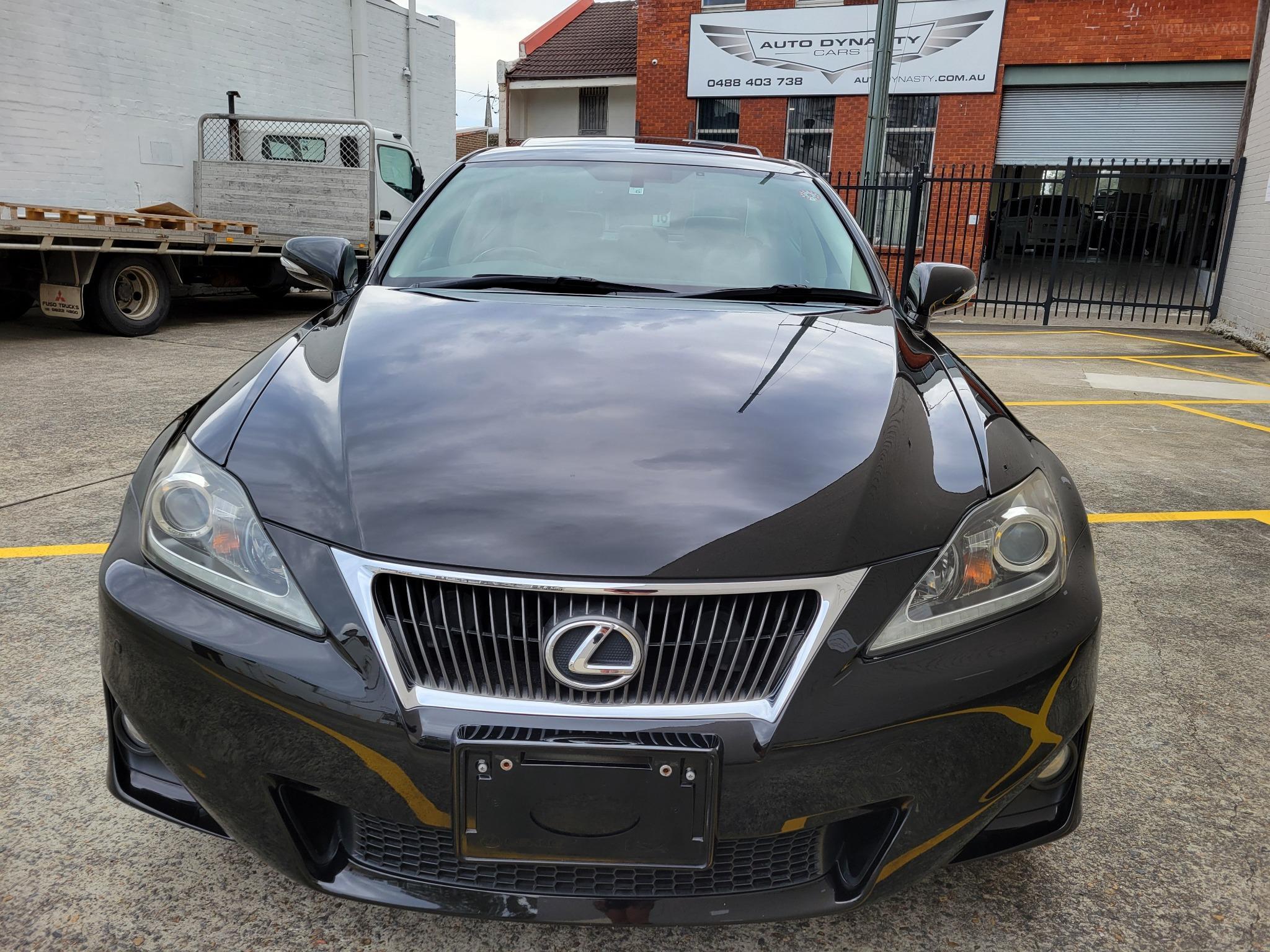 LEXUS IS350
