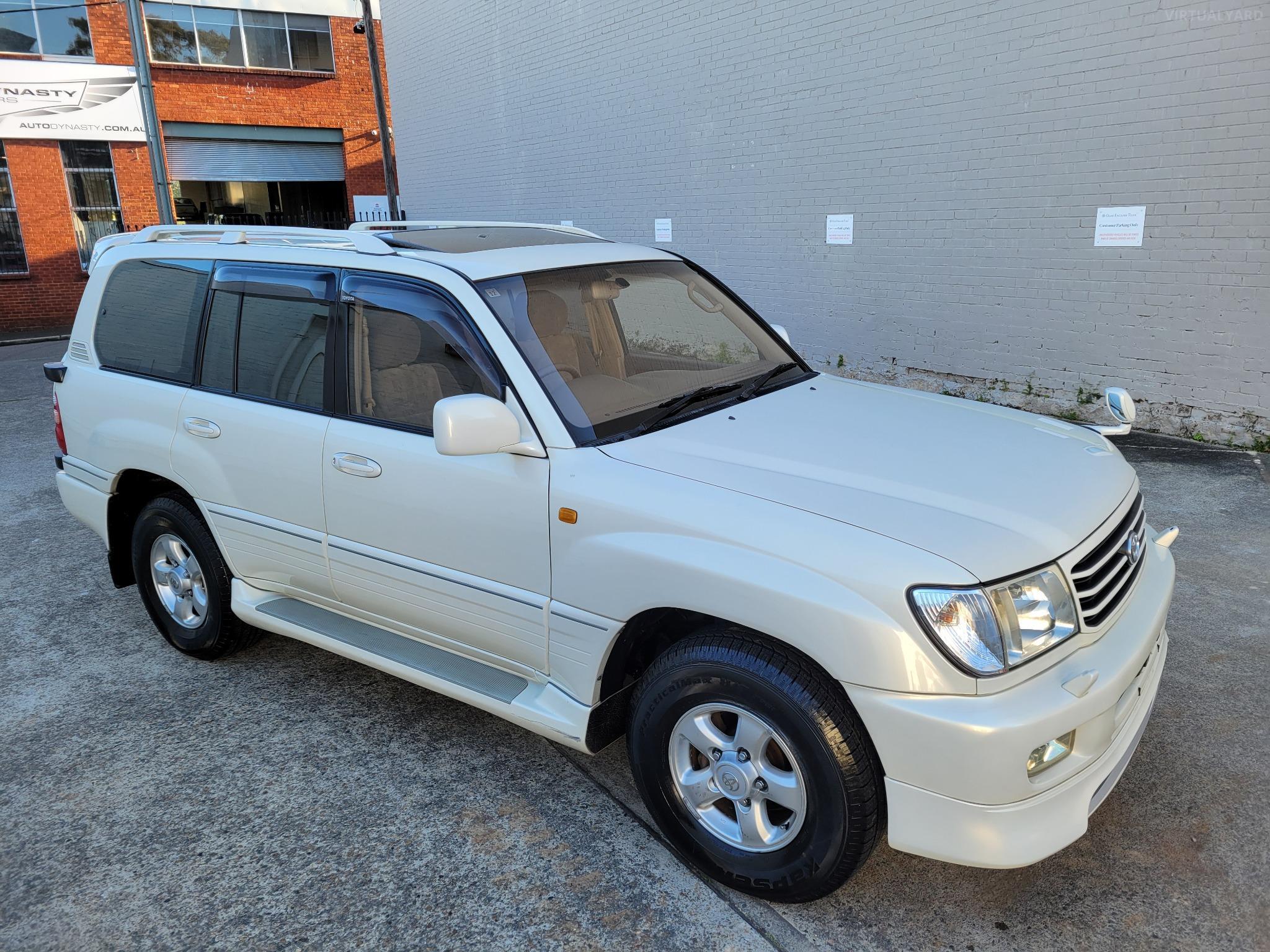 TOYOTA LANDCRUISER