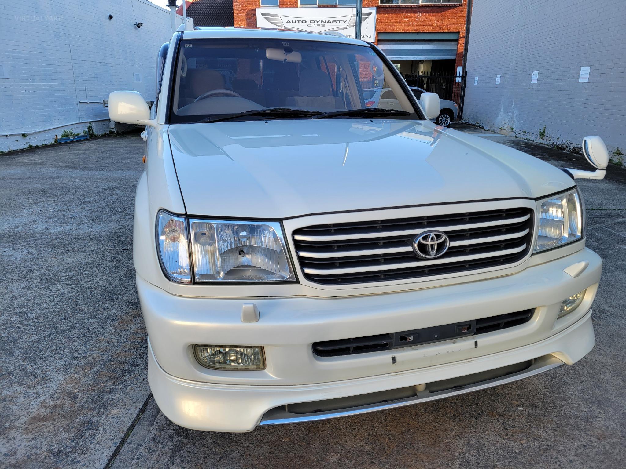 TOYOTA LANDCRUISER
