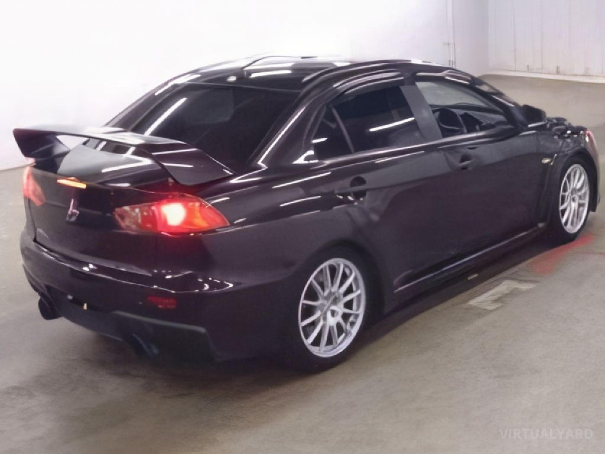 MITSUBISHI LANCER