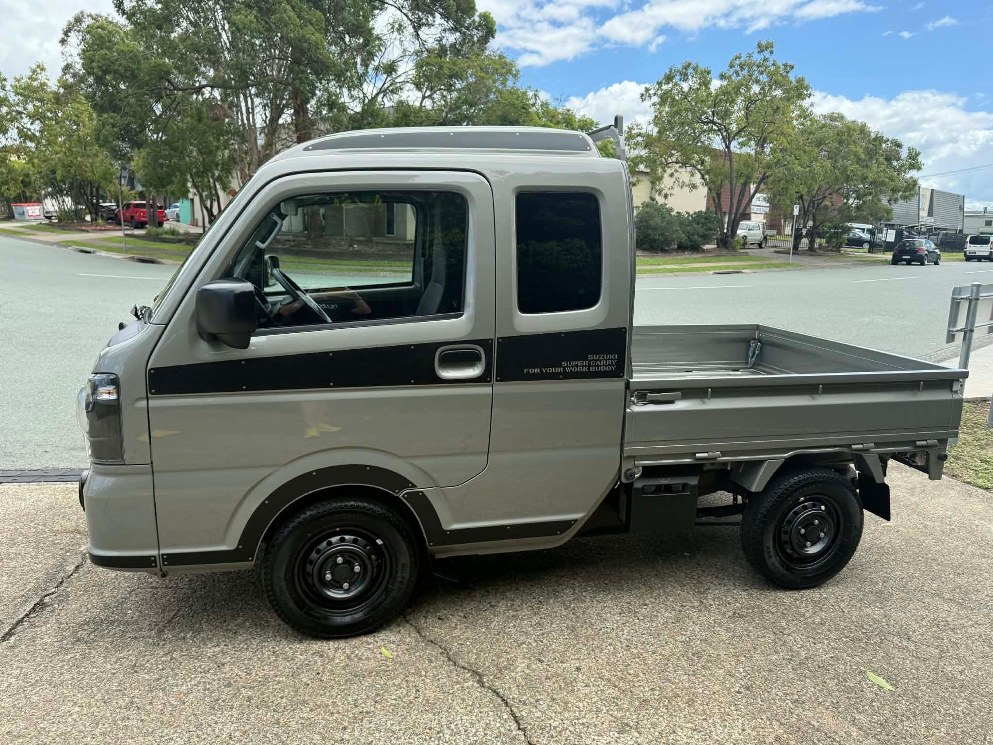 SUZUKI CARRY