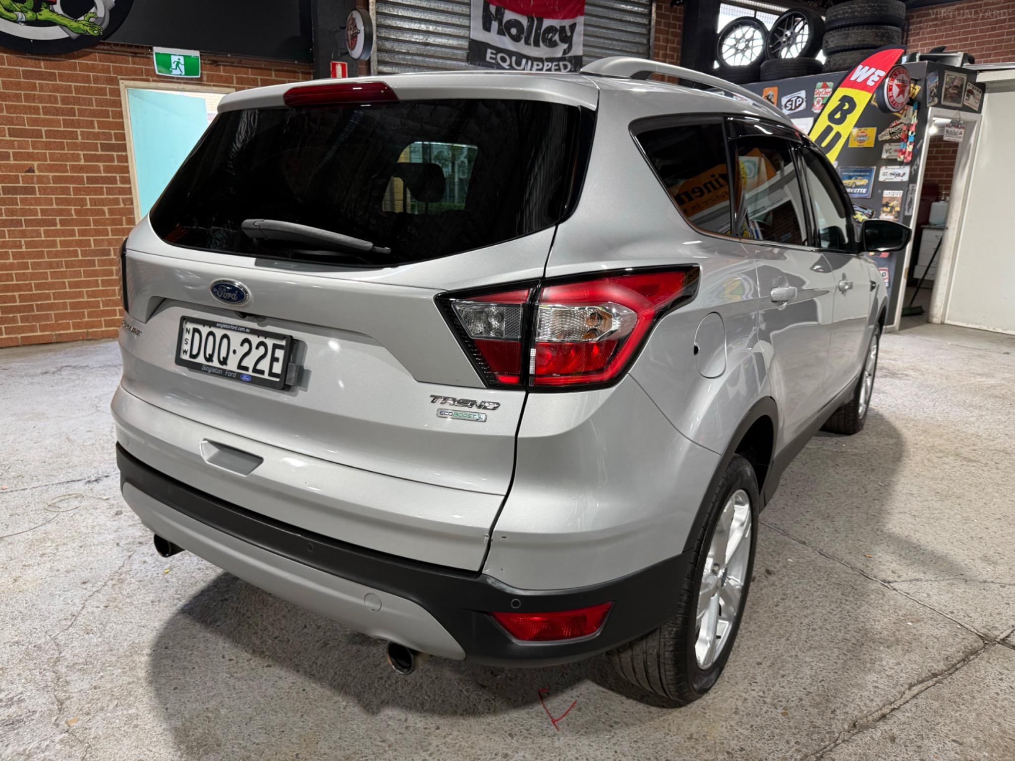 FORD ESCAPE