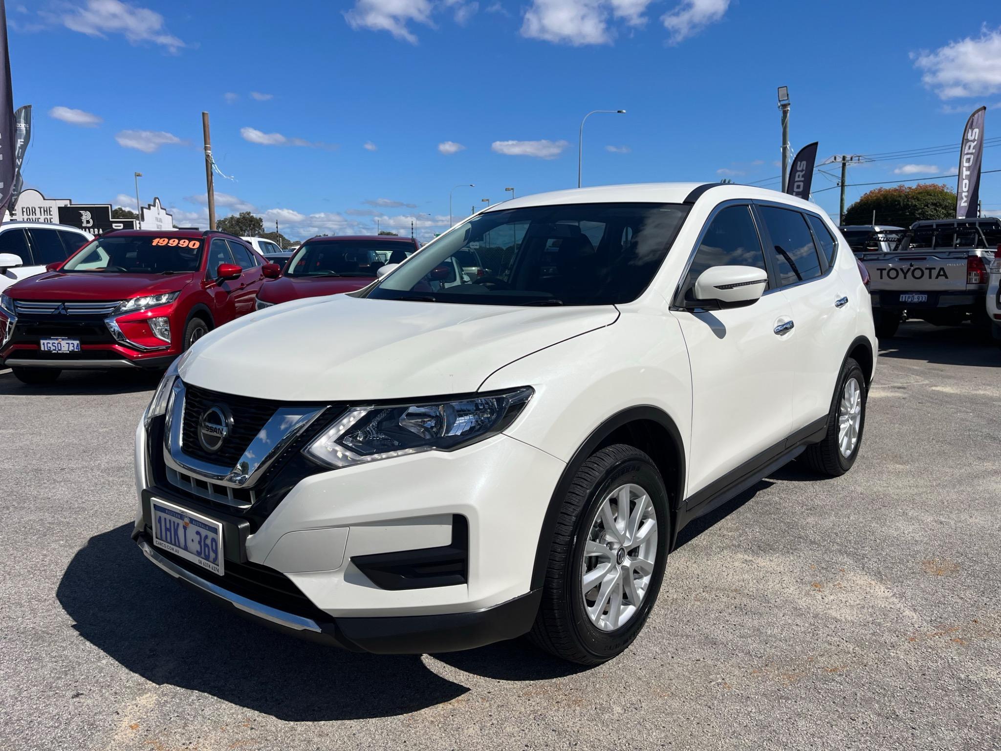 NISSAN X-TRAIL