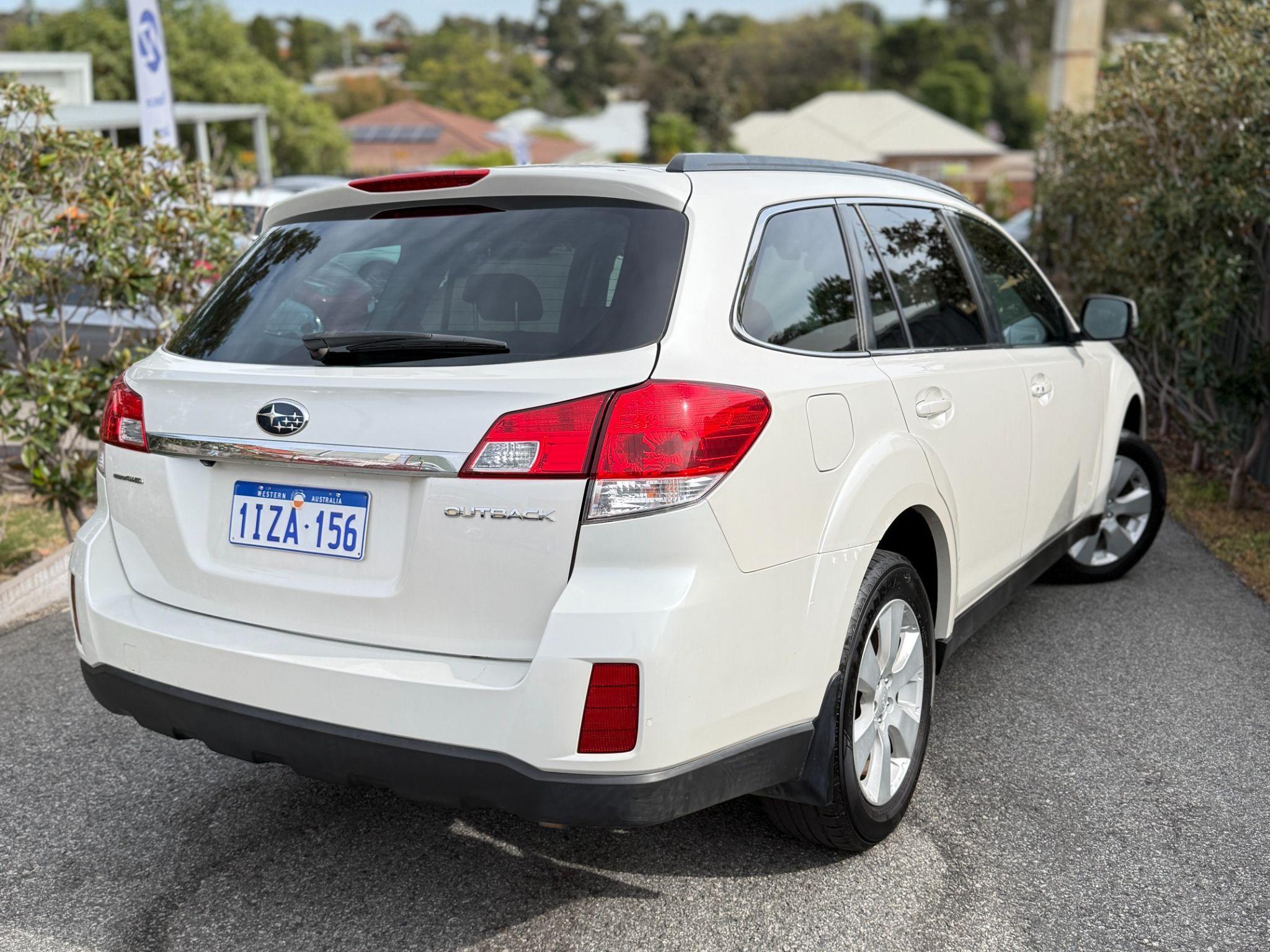 SUBARU OUTBACK