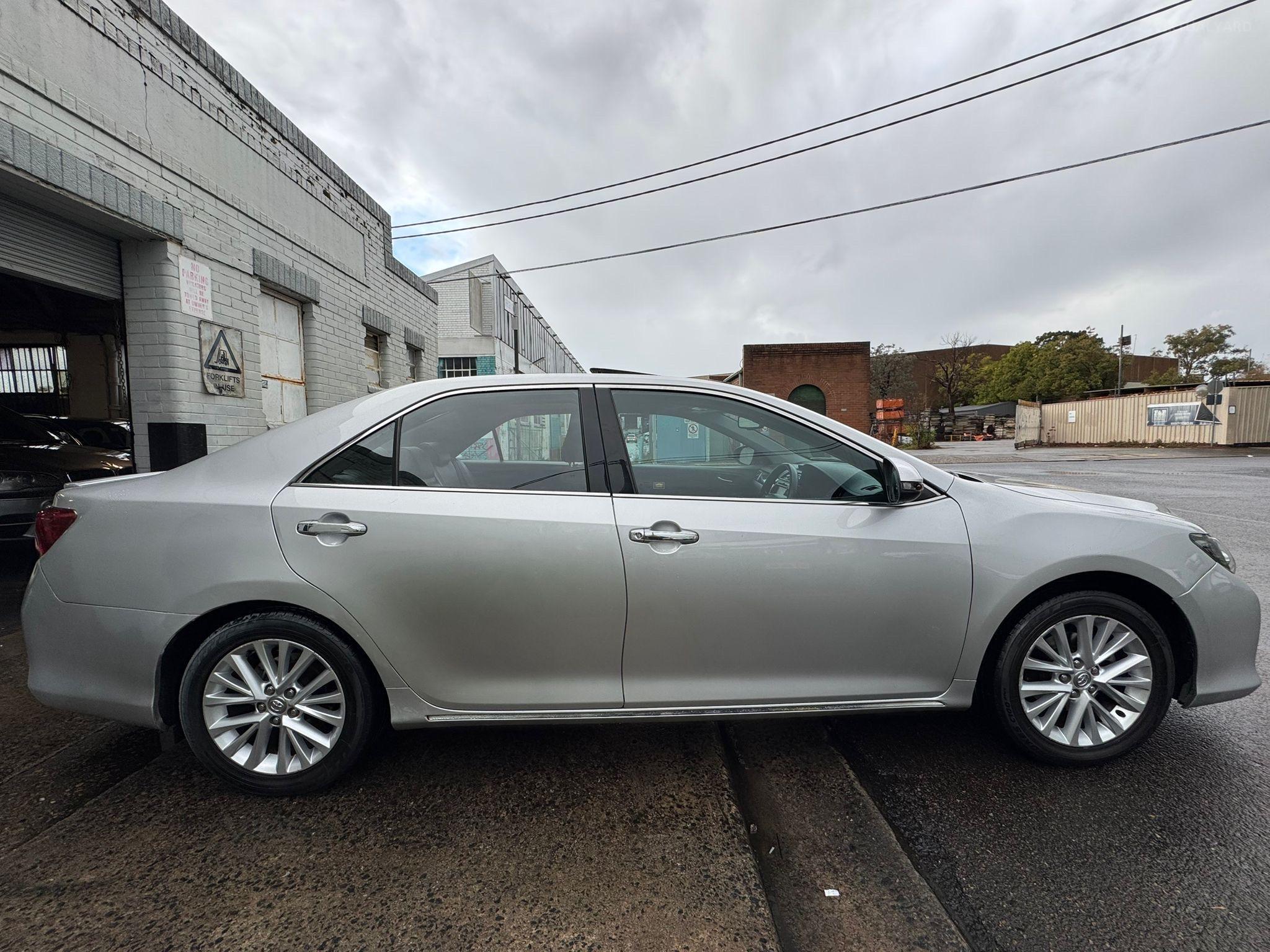 TOYOTA AURION