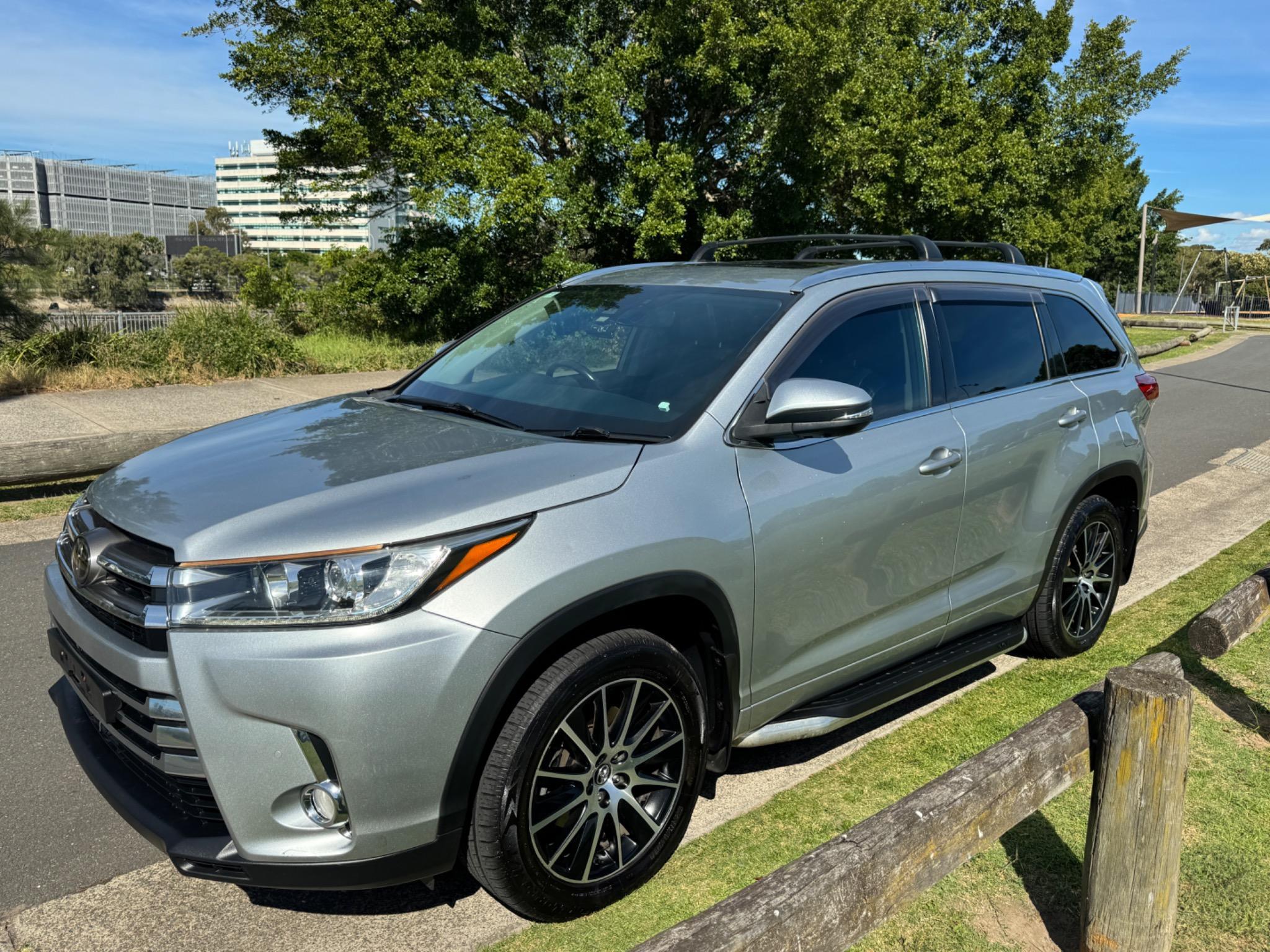 TOYOTA KLUGER