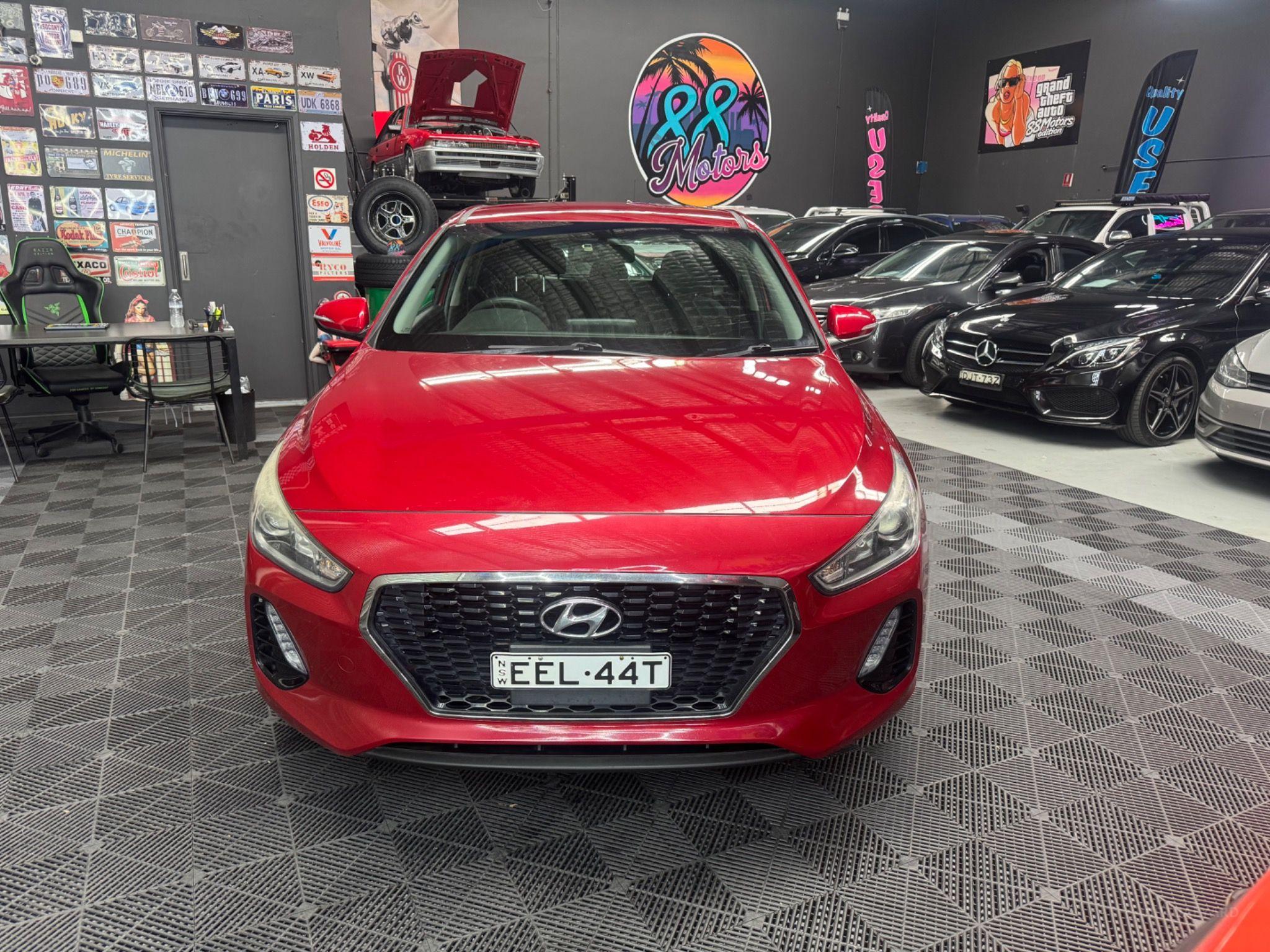 HYUNDAI i30