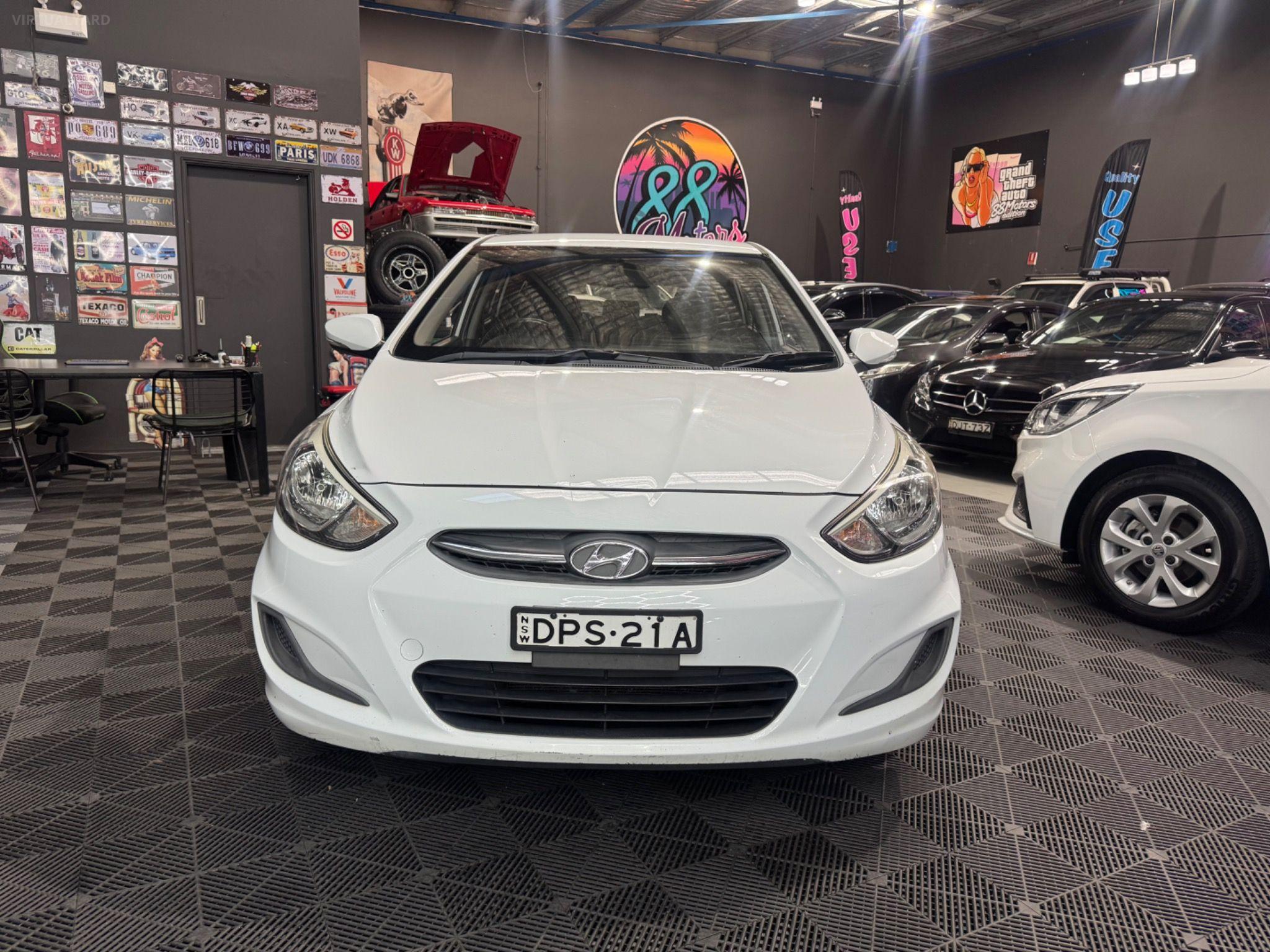 HYUNDAI ACCENT