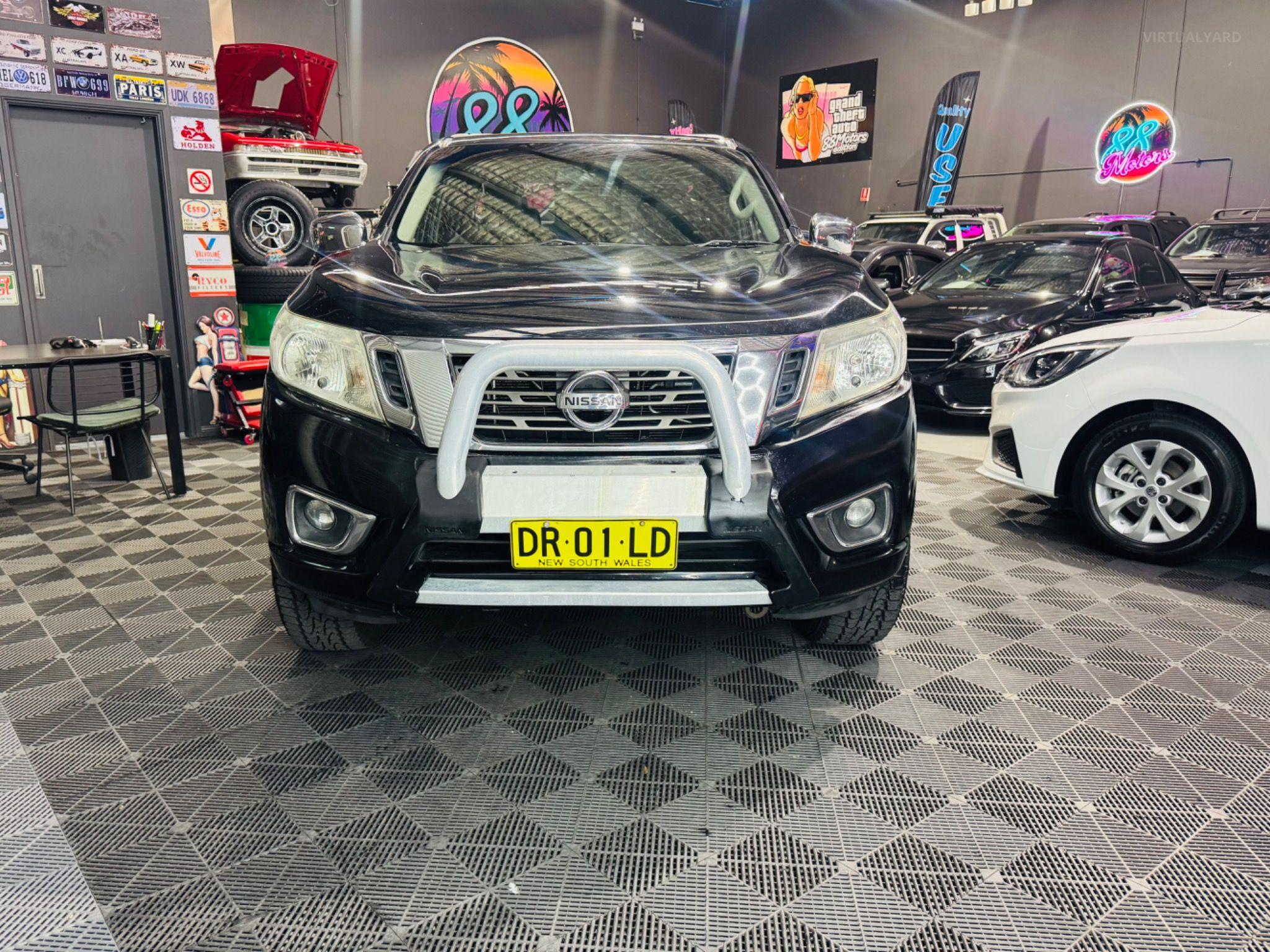 NISSAN NAVARA