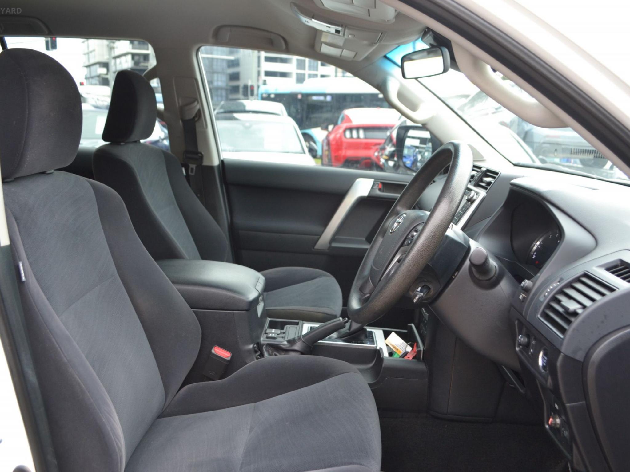 Toyota Landcruiser Prado