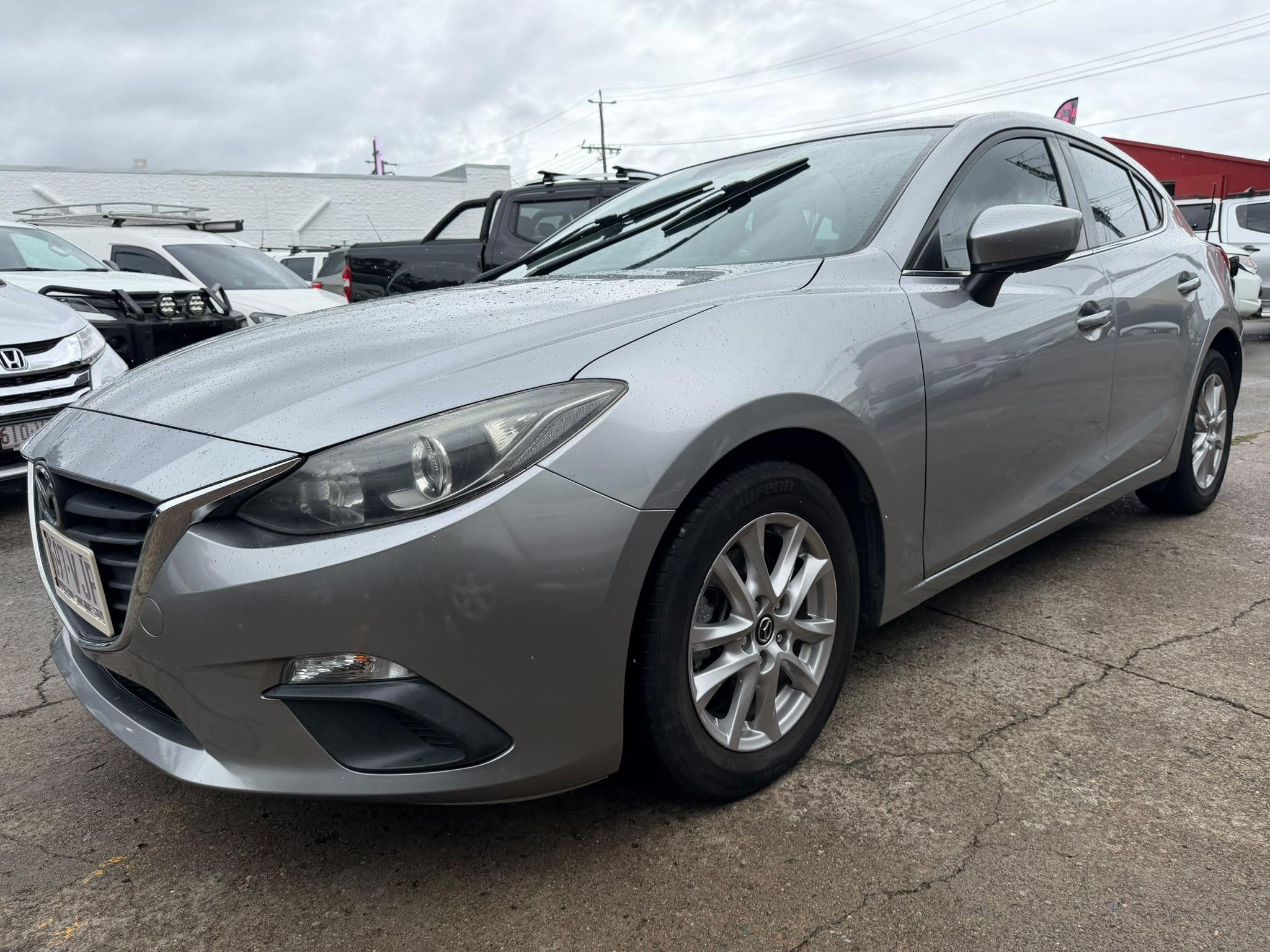 MAZDA MAZDA3