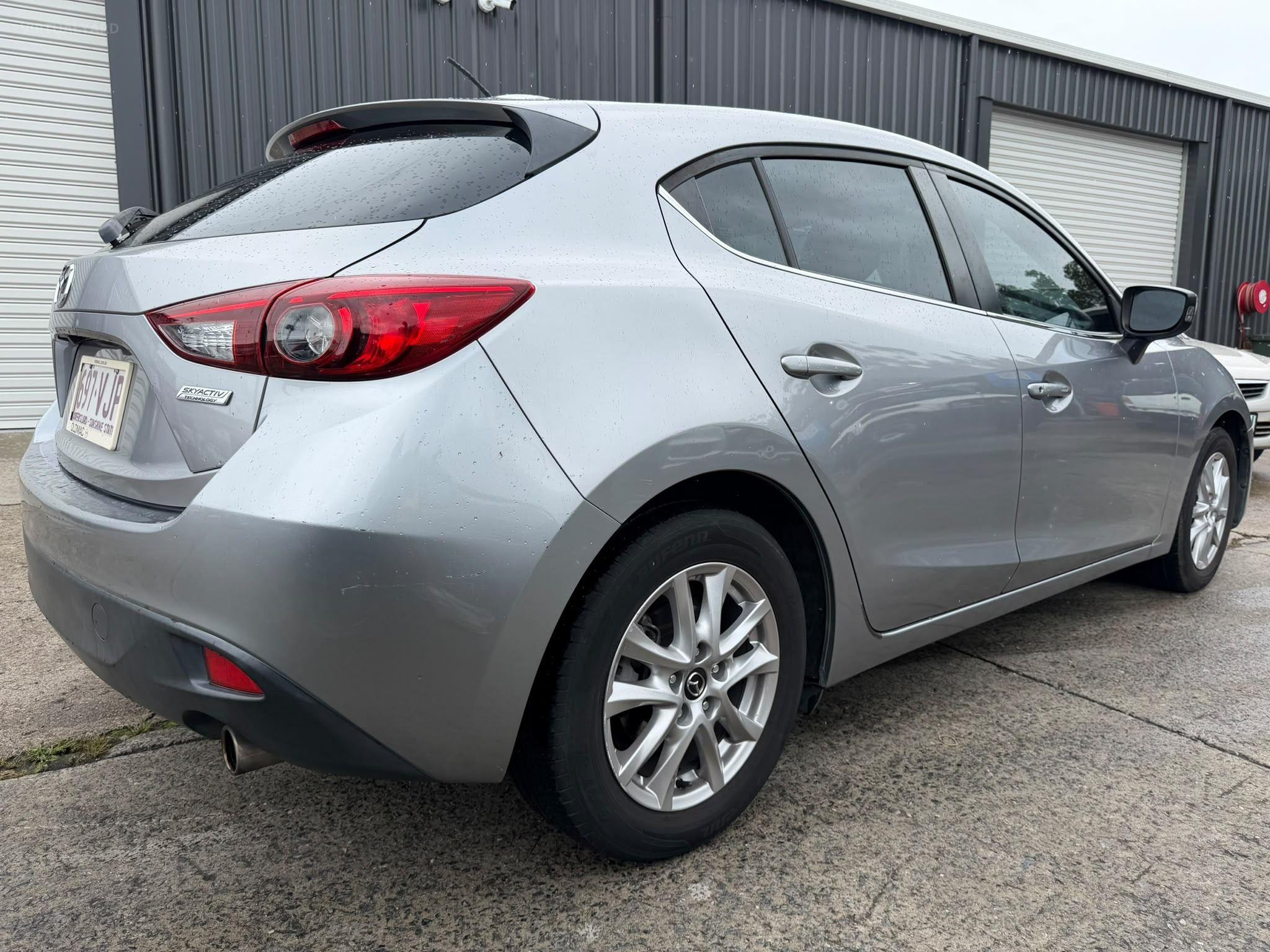 MAZDA MAZDA3