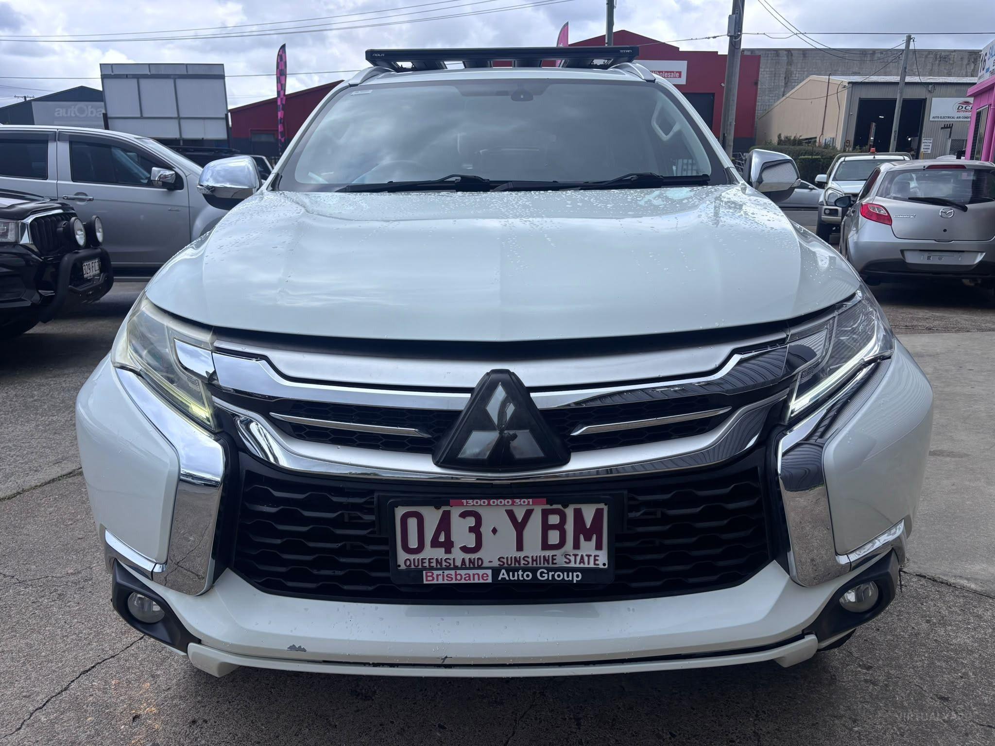 MITSUBISHI PAJERO SPORT