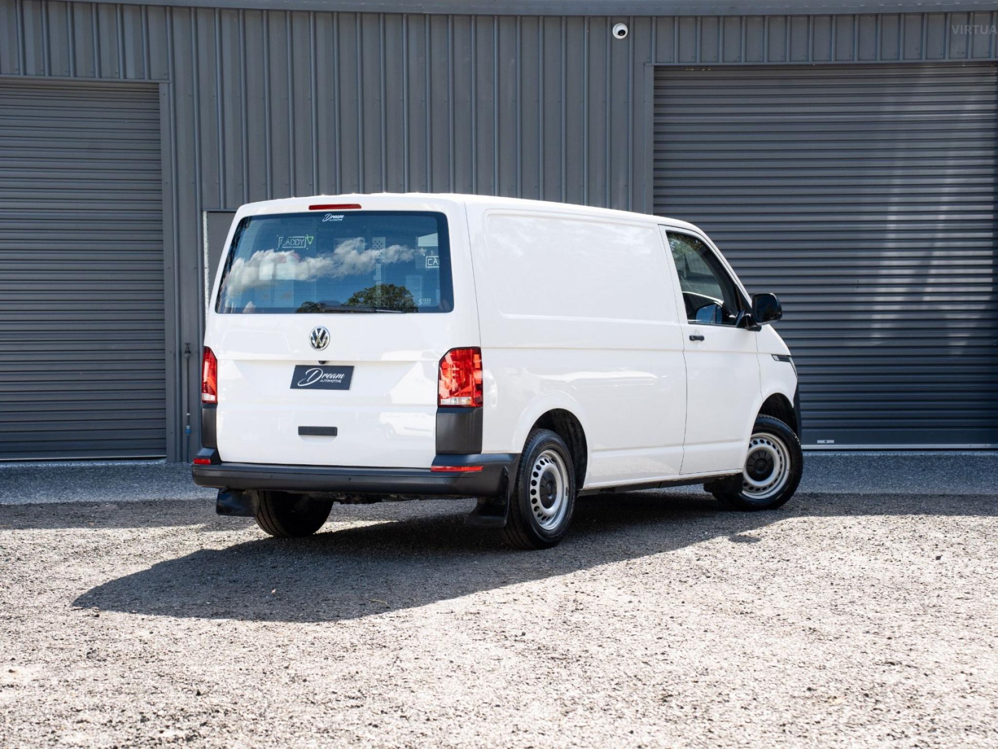VOLKSWAGEN TRANSPORTER
