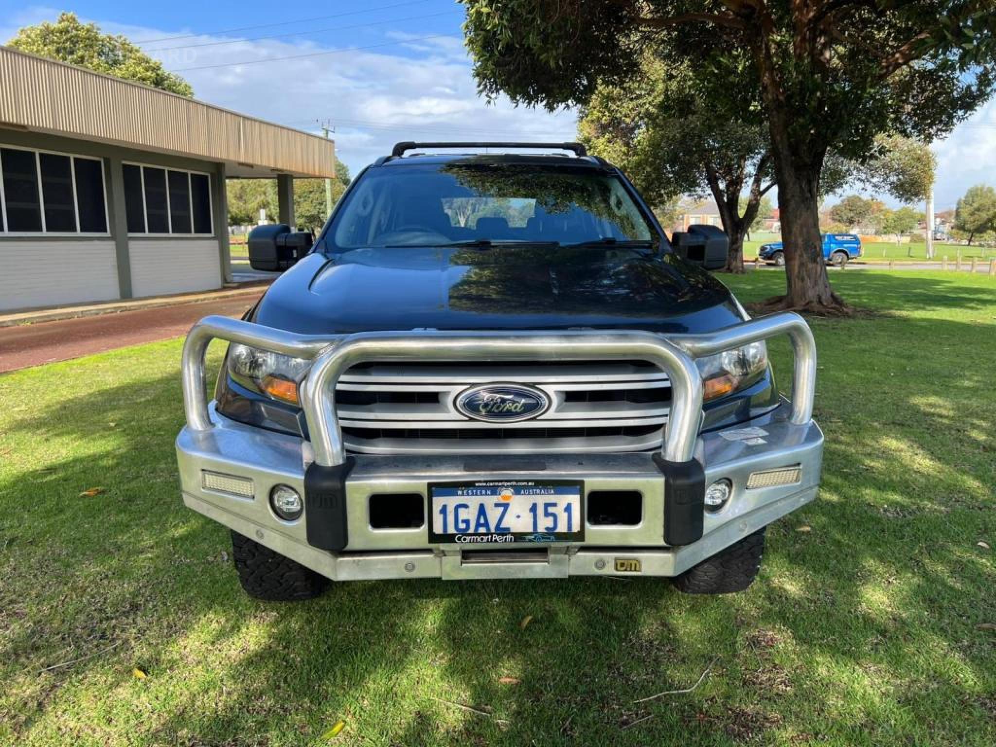 FORD EVEREST