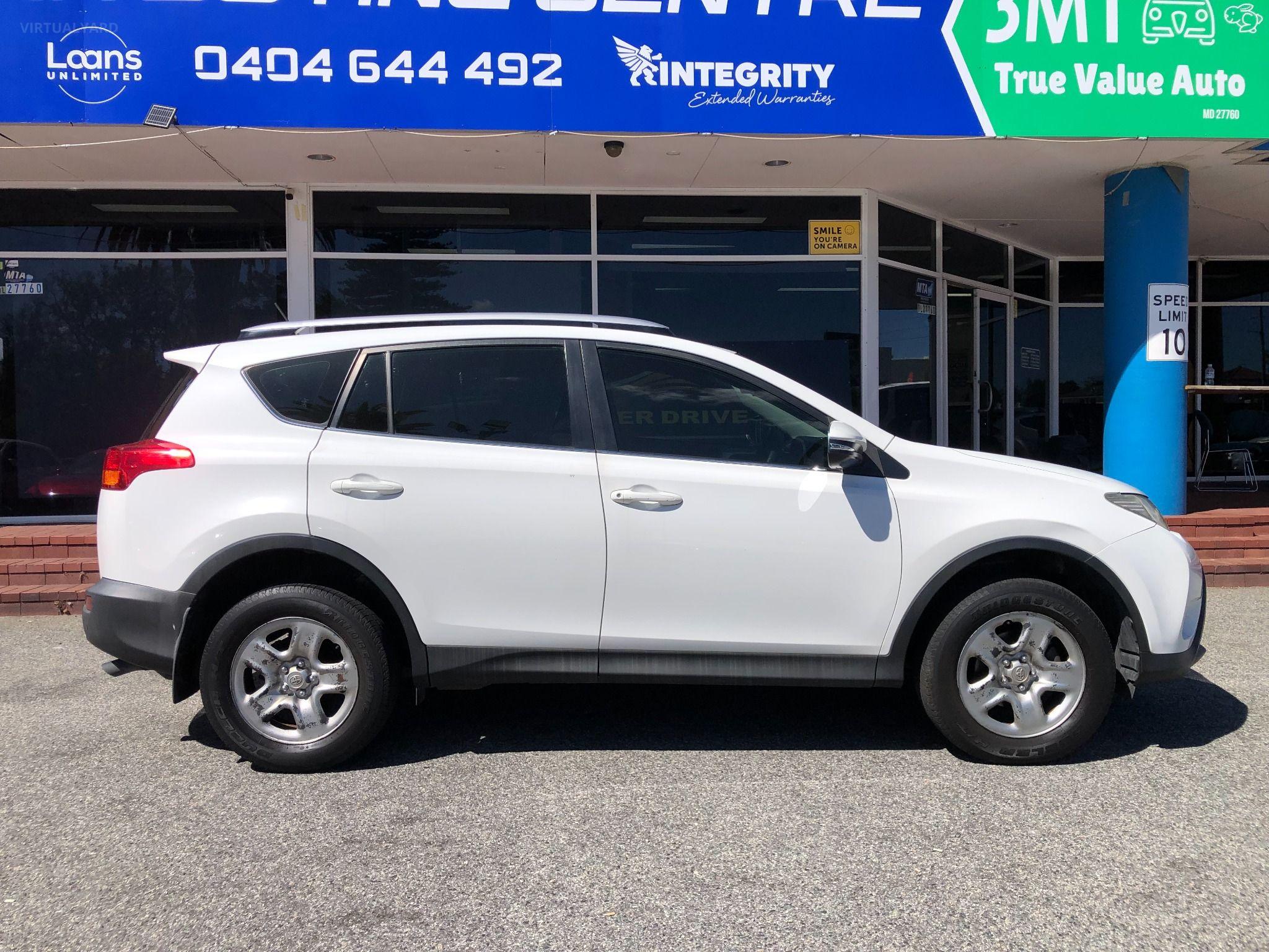 TOYOTA RAV4