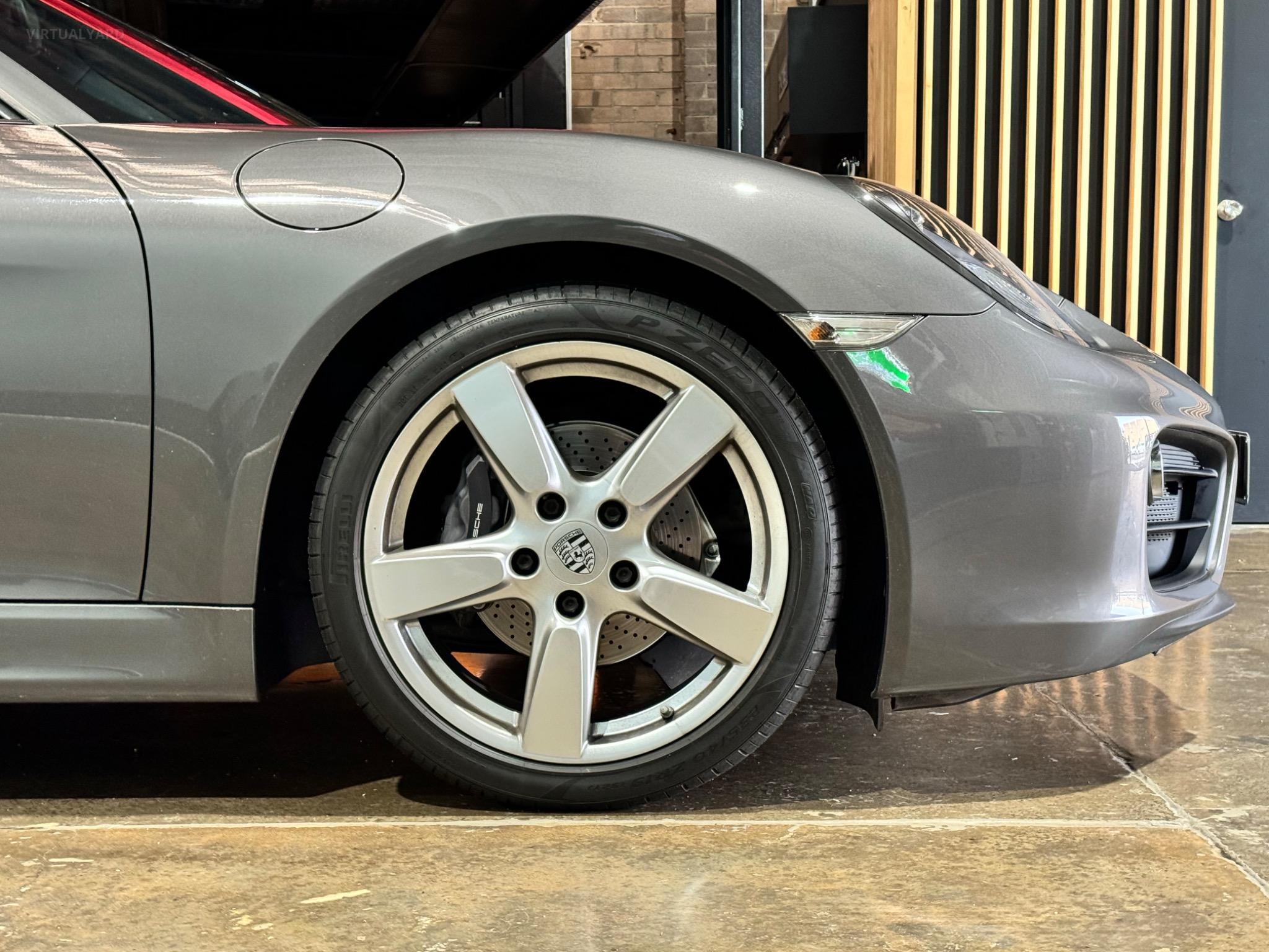 Porsche Cayman