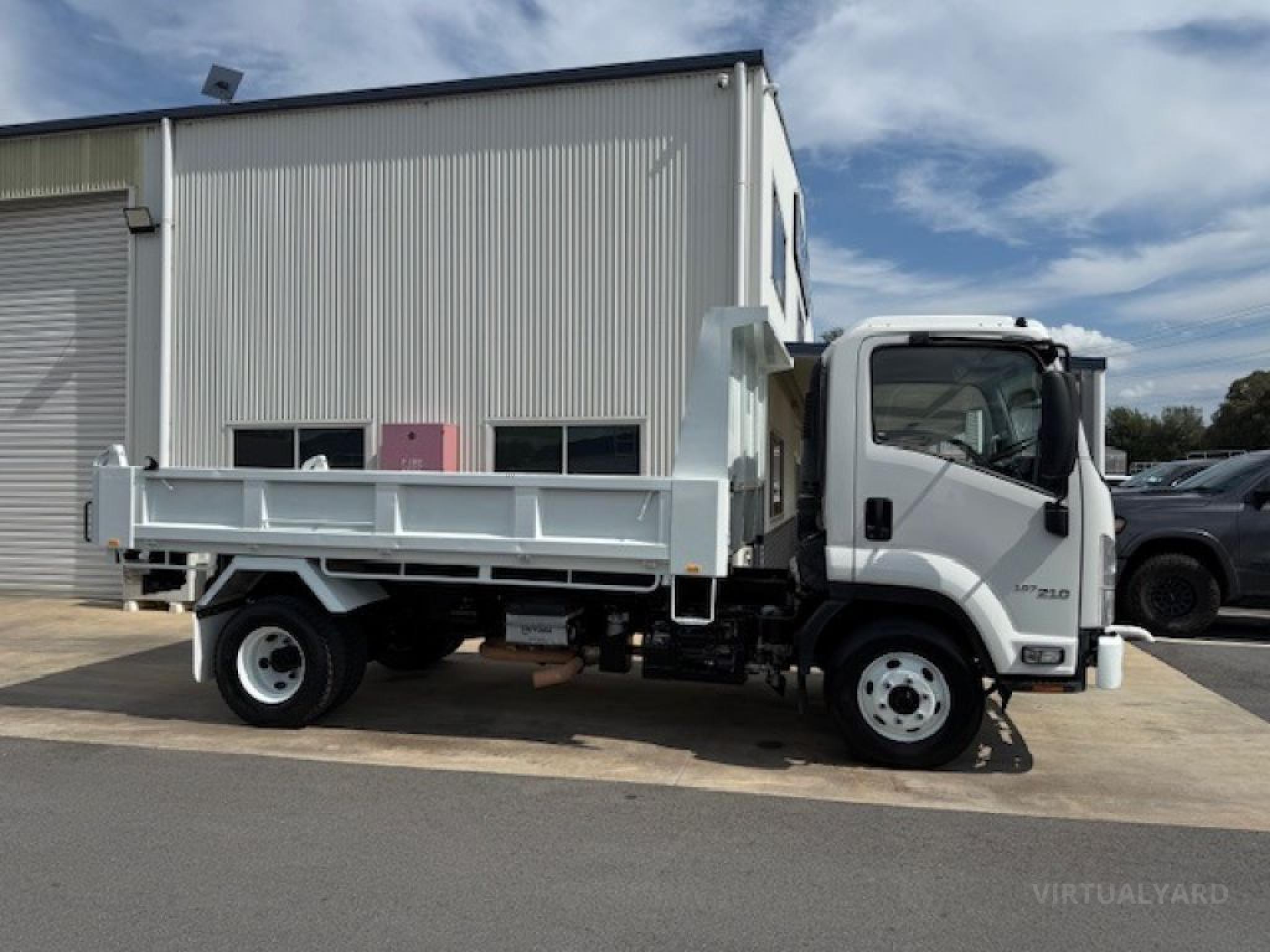 Isuzu FRR RIGID